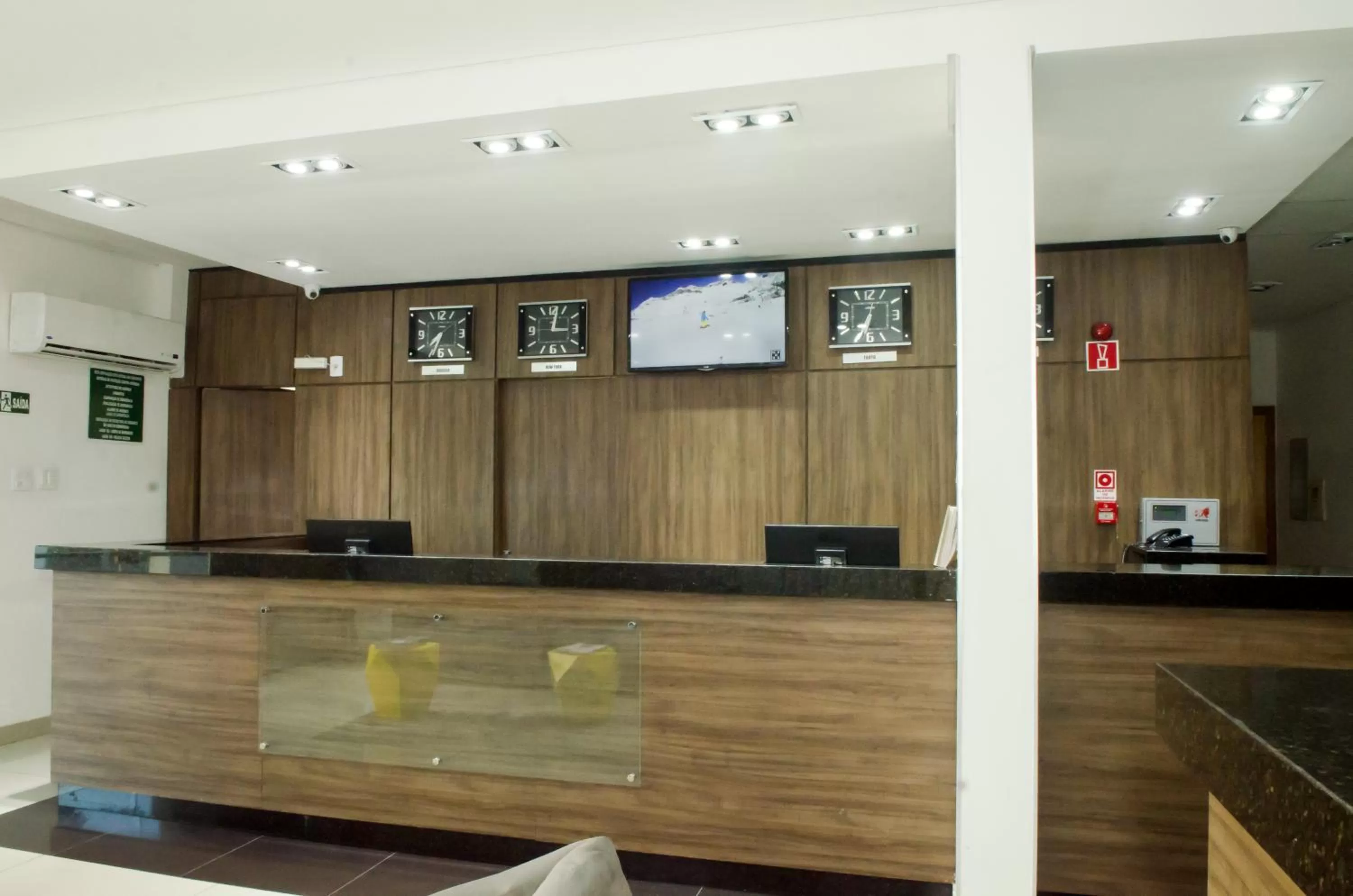 Lobby or reception in Stop Inn Plus Pampulha