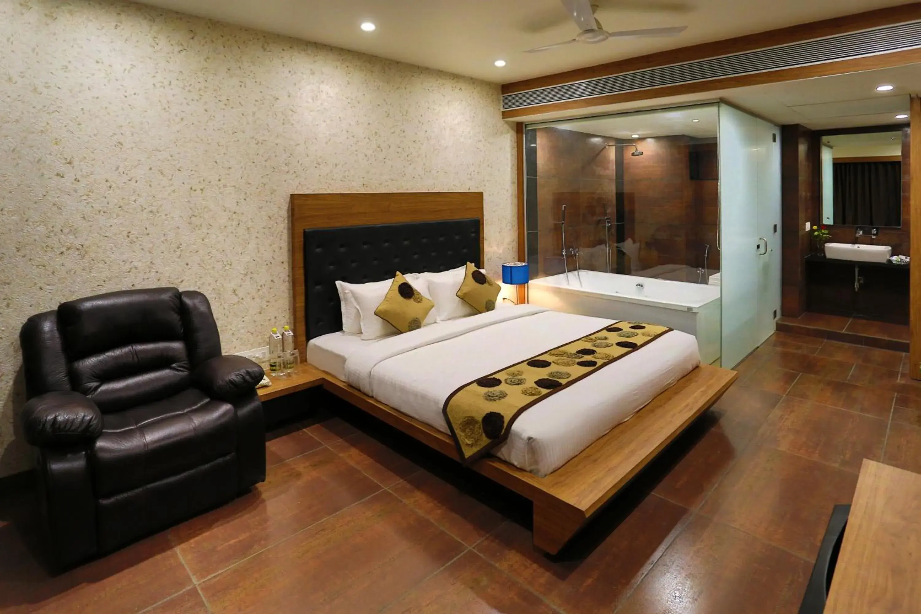 Photo of the whole room, Bed in Hotel Grand Kailash
