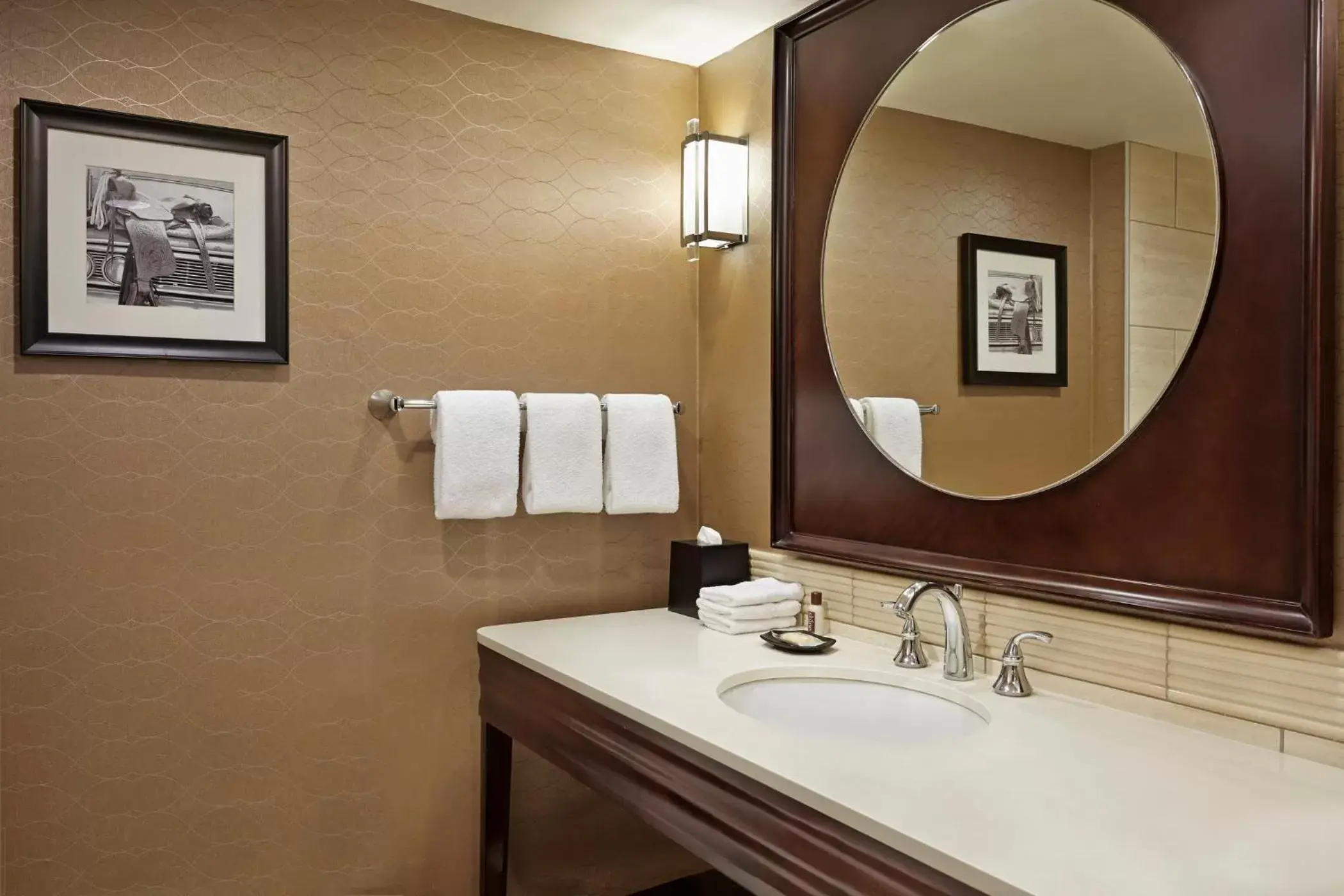 Bathroom in Red Deer Resort & Casino