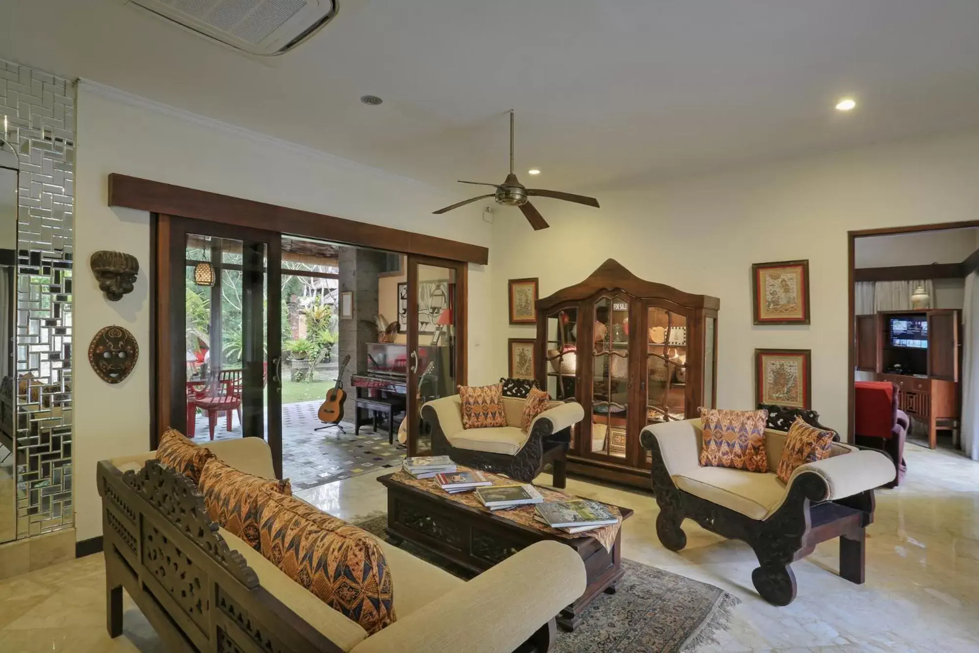 Living room, Seating Area in Manzelejepun Luxury Villa & Pavilion