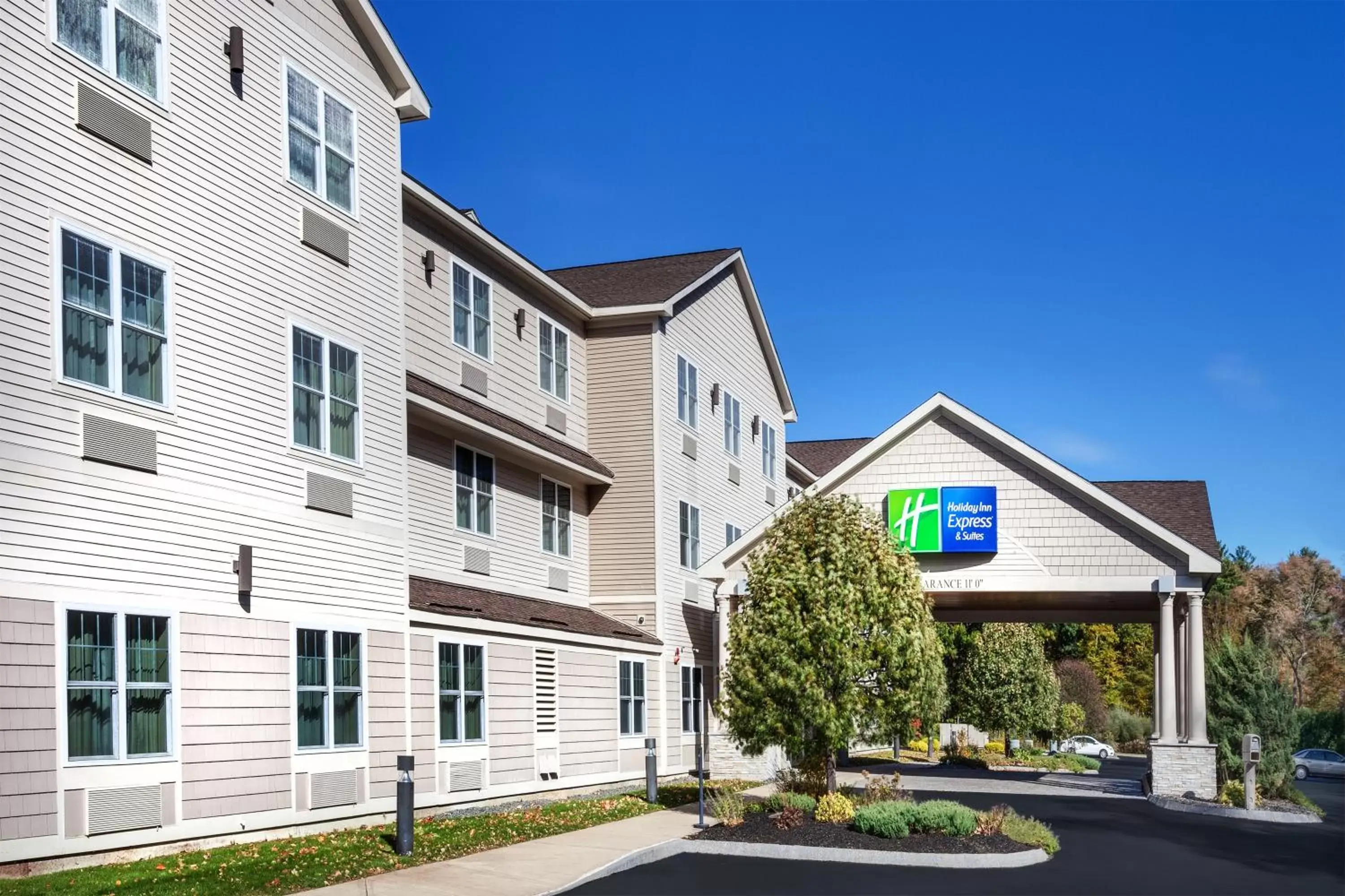 Property Building in Holiday Inn Express Hotel & Suites Hampton South-Seabrook, an IHG Hotel
