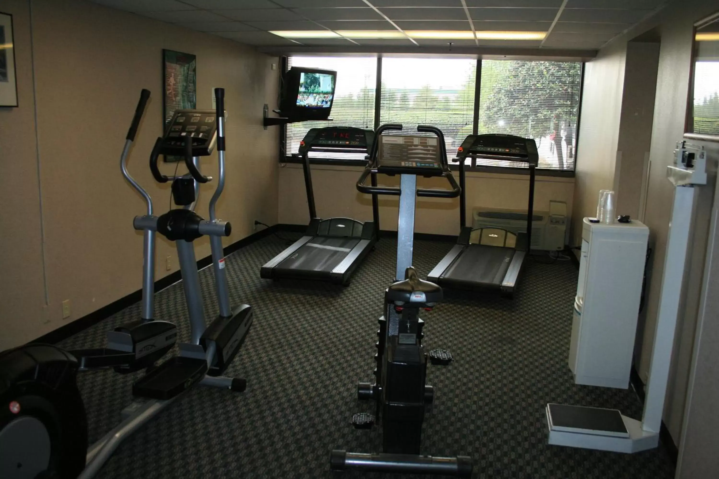 Fitness centre/facilities in Ramada Plaza by Wyndham Charlotte South End Airport Fitness centre/facilities in Ramada Plaza by Wyndham Charlotte South End Airport