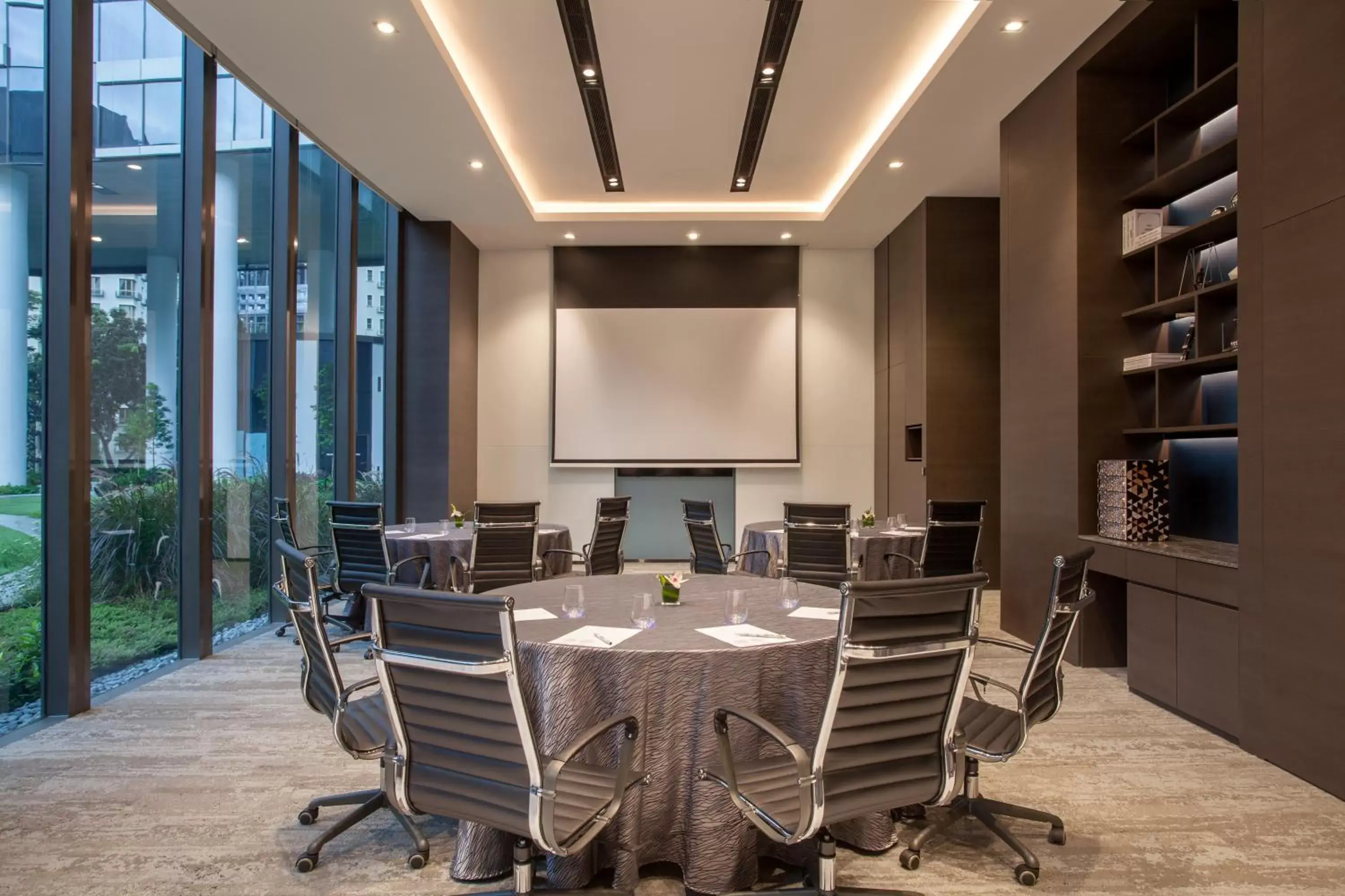 Meeting/conference room in Mercure Singapore On Stevens