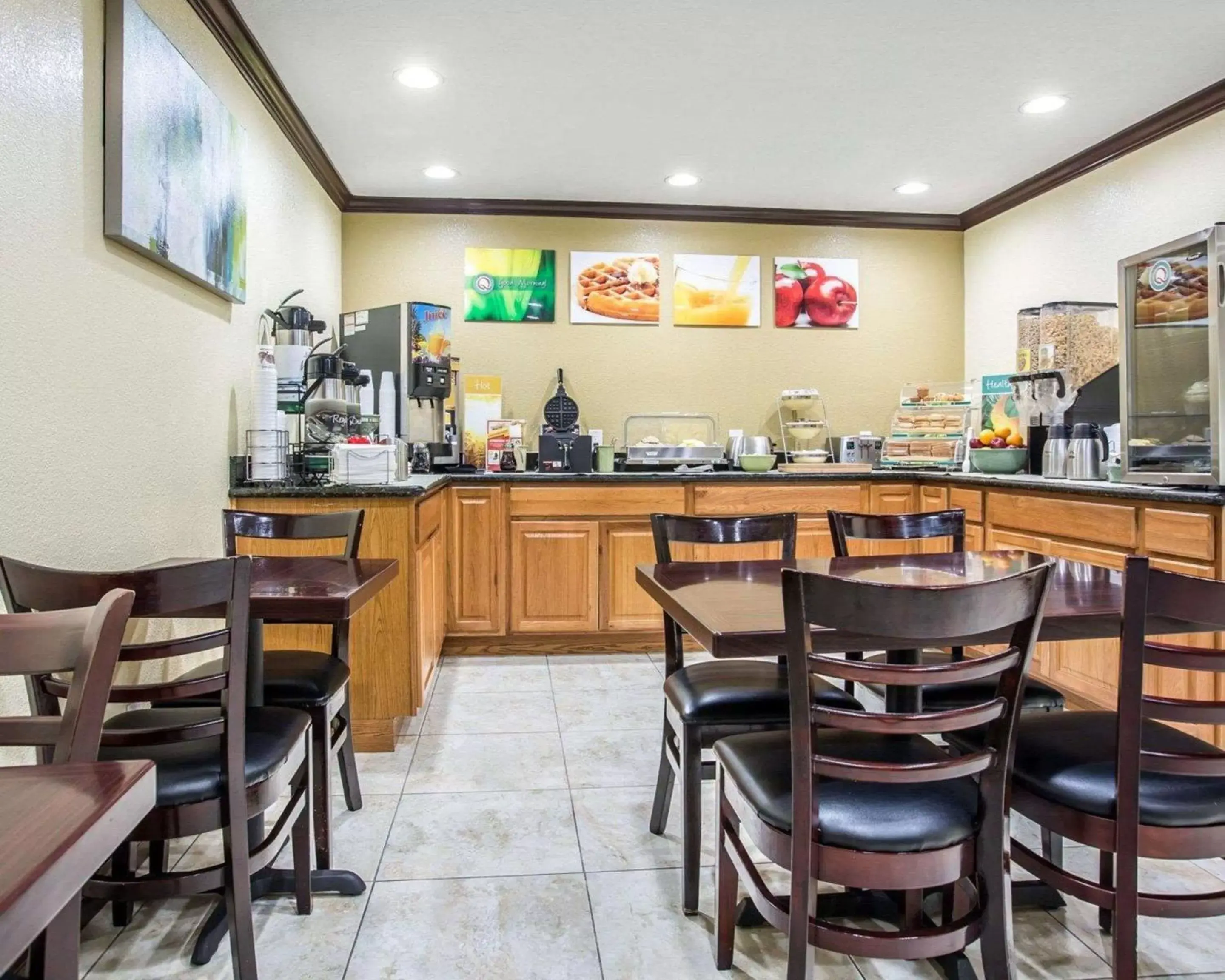 Restaurant/Places to Eat in Quality Inn San Diego I-5 Naval Base Restaurant/Places to Eat in Quality Inn San Diego I-5 Naval Base