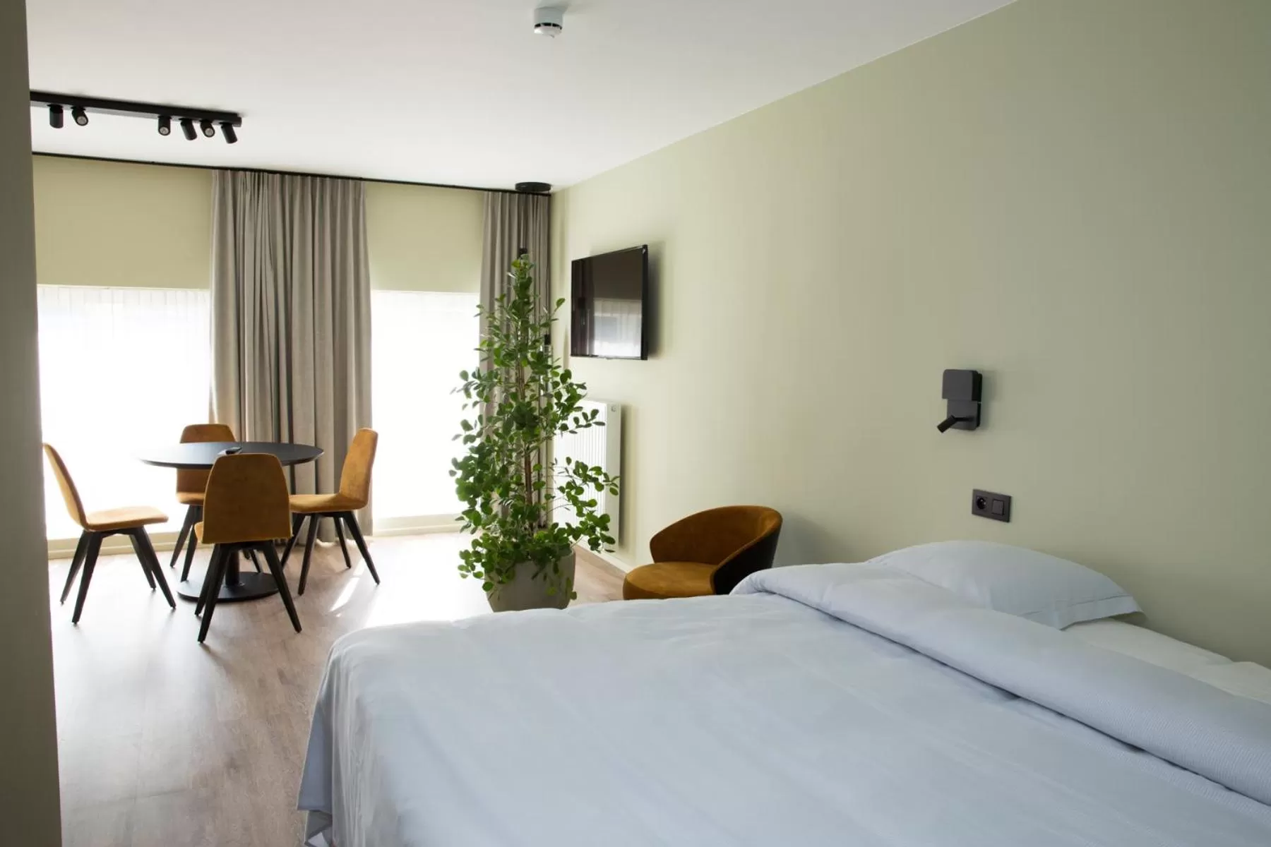 Photo of the whole room, Bed in Appart hôtel En Ville