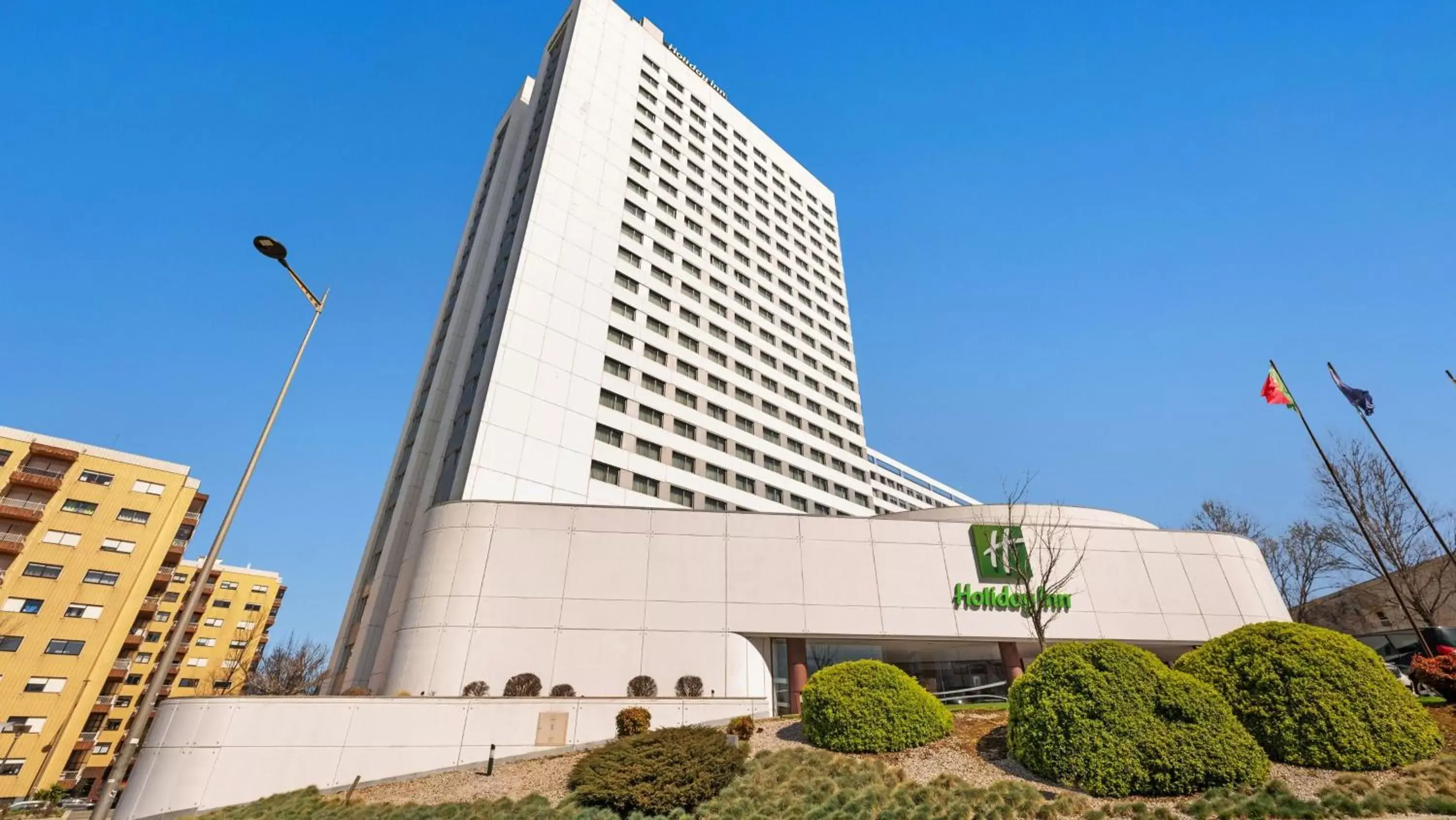 Property Building in Holiday Inn Porto Gaia, an IHG Hotel