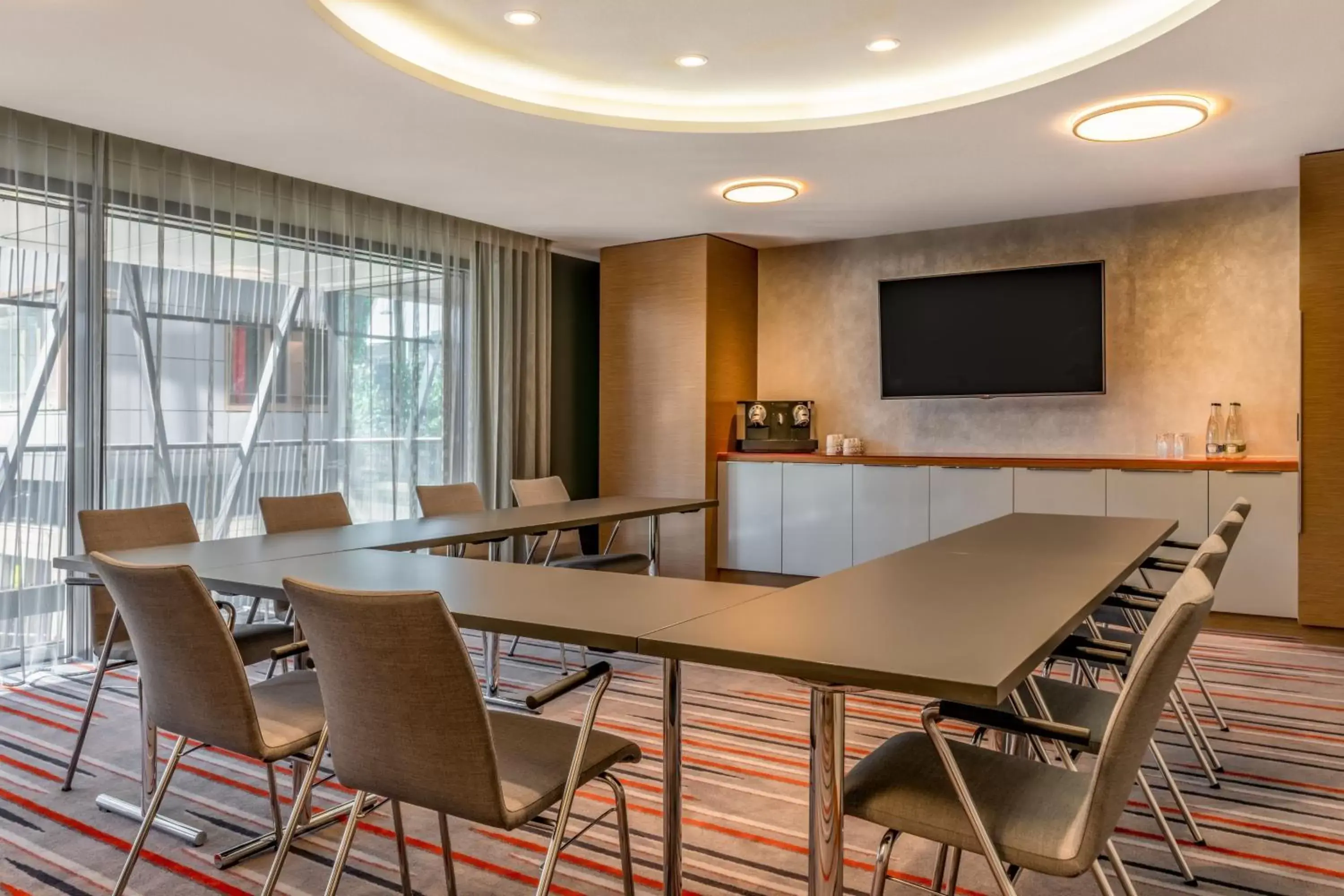 Meeting/conference room, Dining Area in Sheraton Zürich Hotel