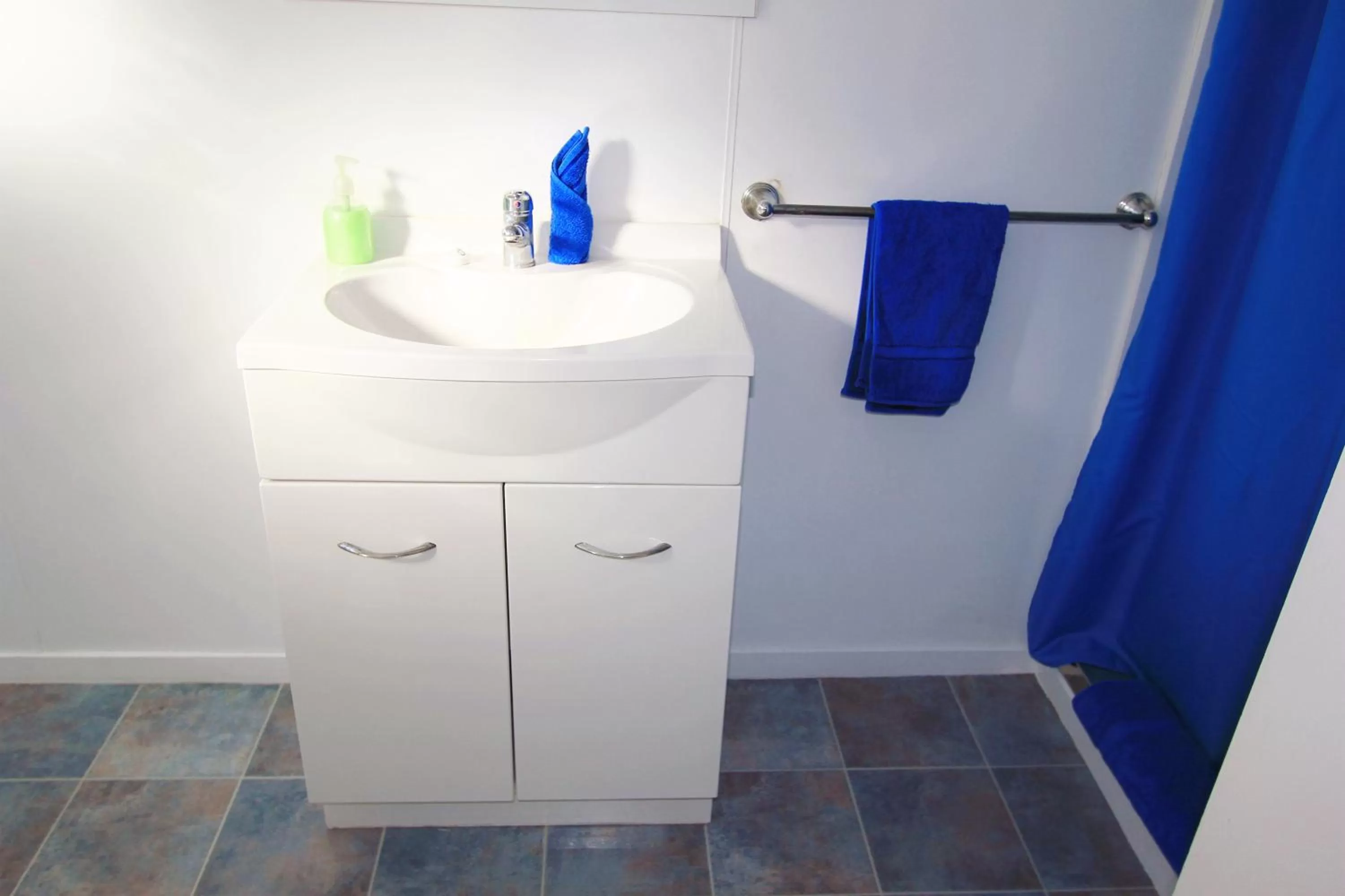 Shower in Golden Glow Motel