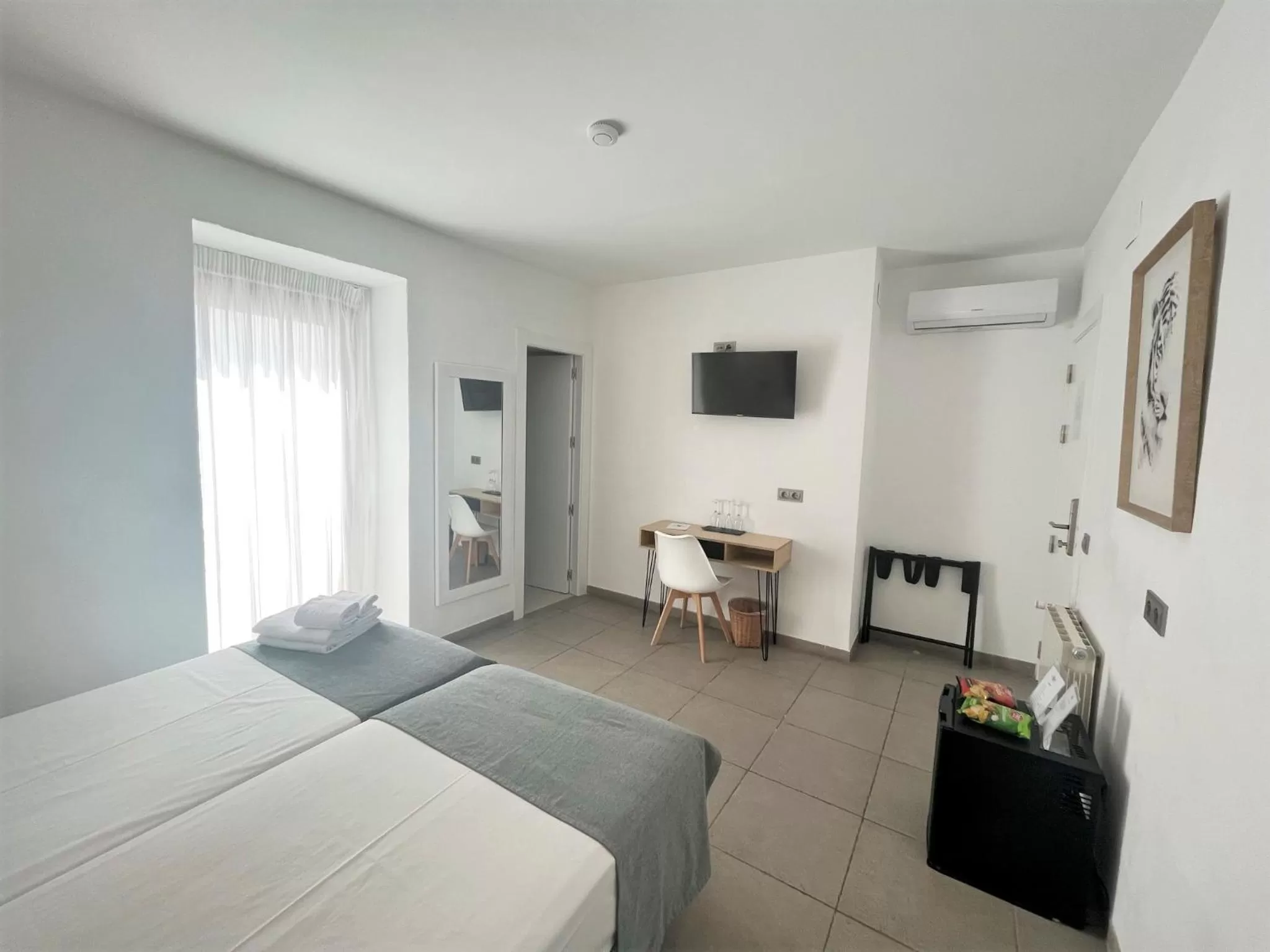 Photo of the whole room, Bed in Vitium Córdoba