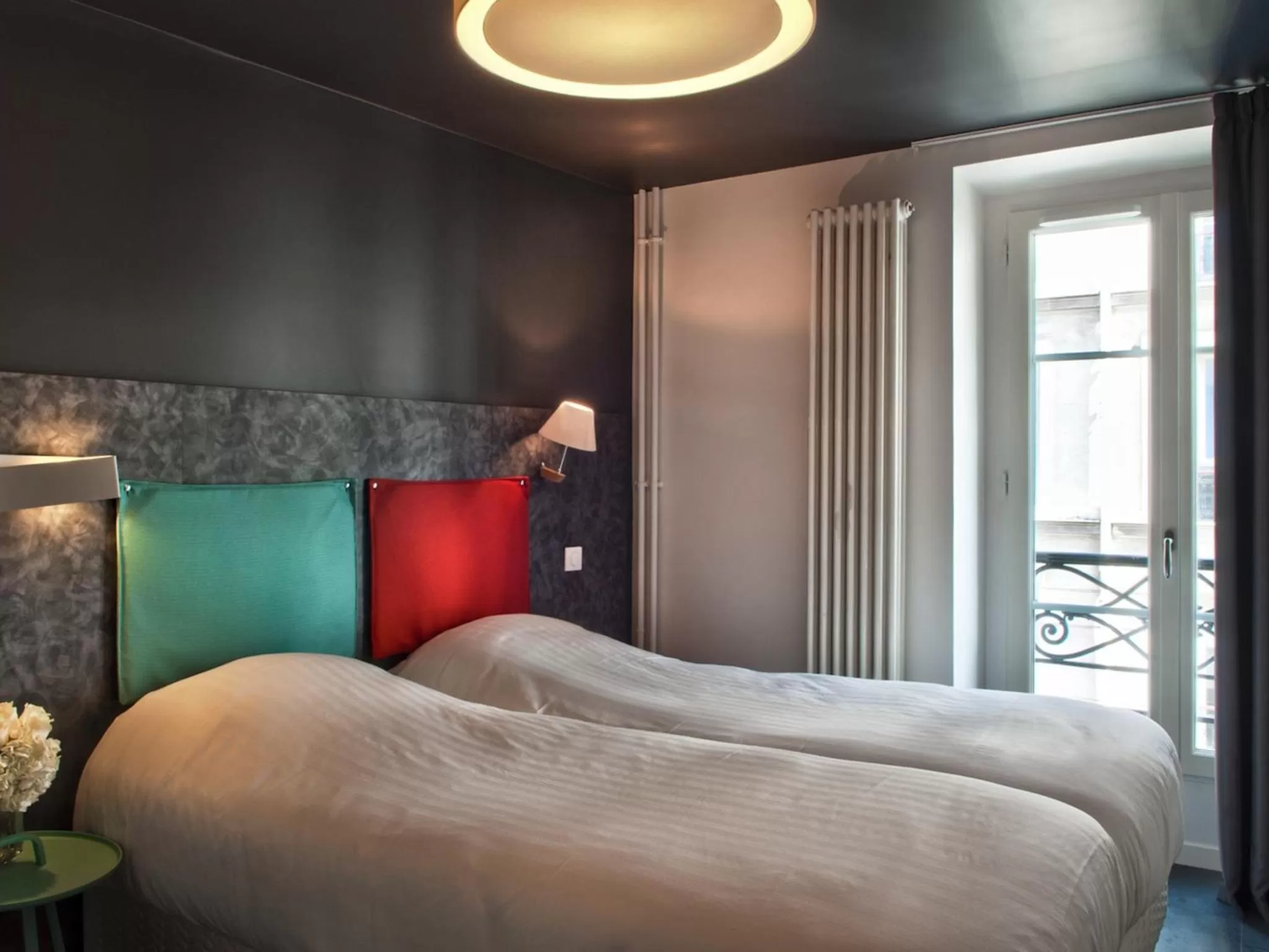 Bed in Hôtel des Métallos