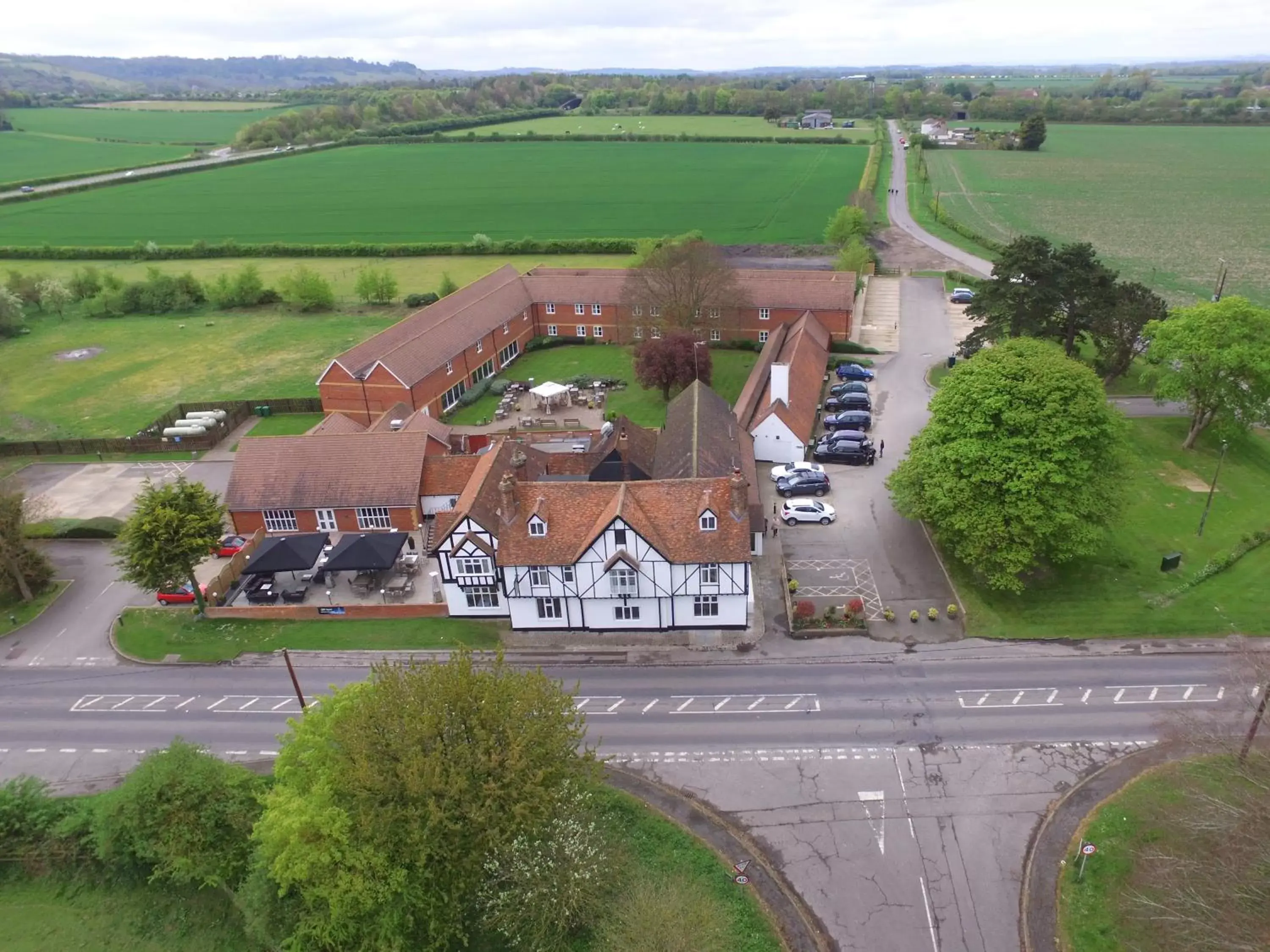 Bird's eye view, Bird's-eye View in Mercure Thame Lambert Hotel