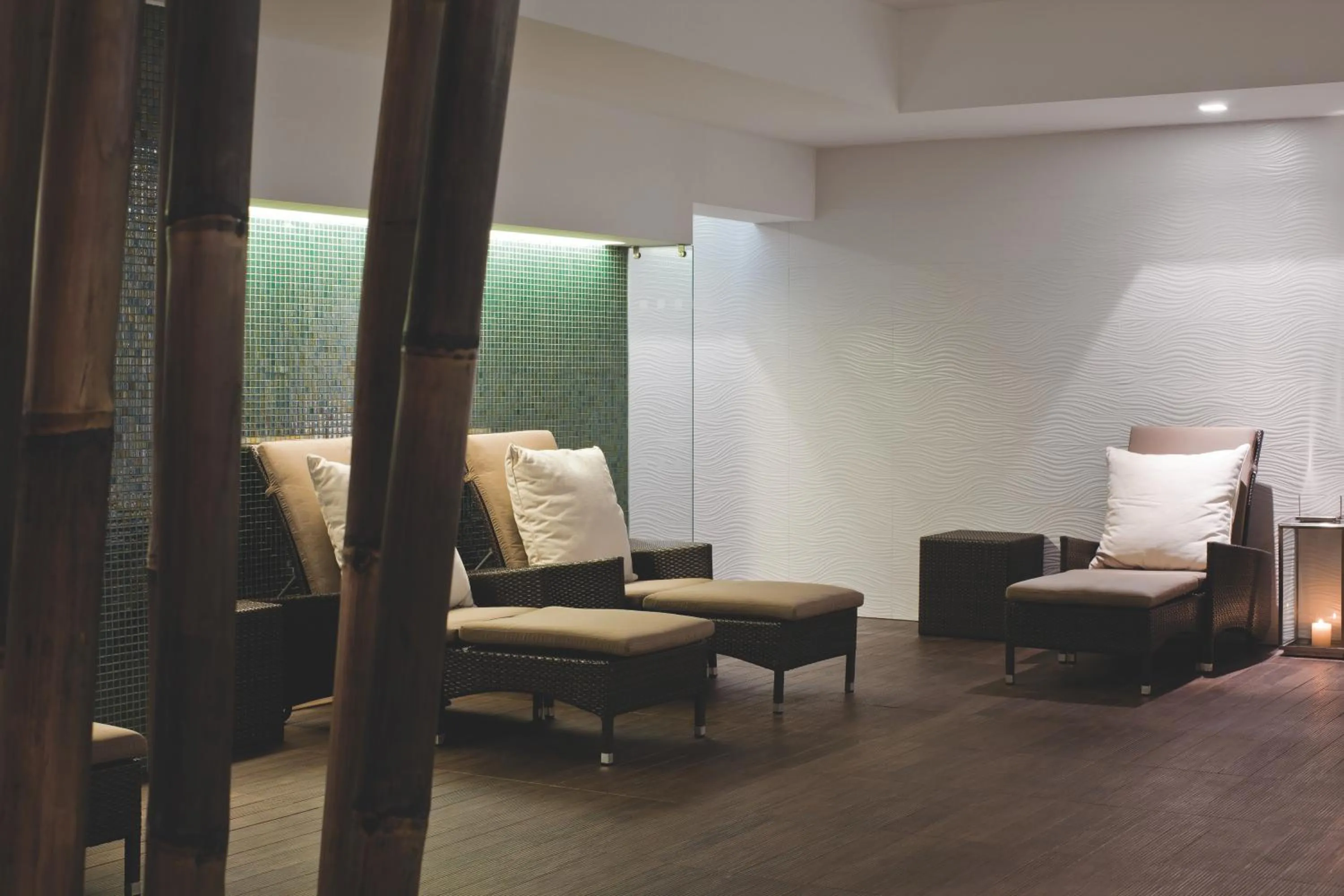 Massage in OZADI Altura Beach Resort - Eurotel Altura