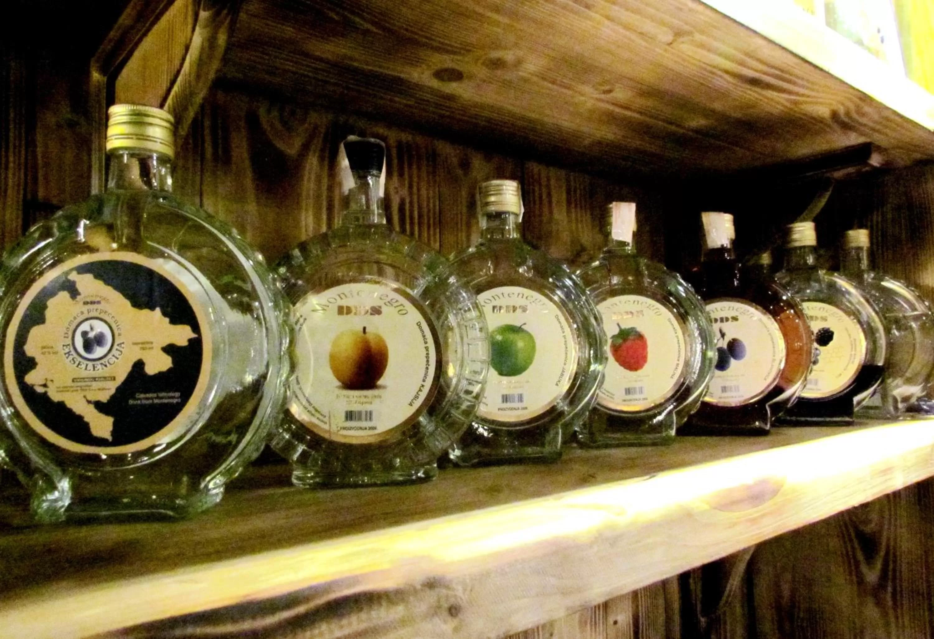 Drinks in Hotel Crnogorska Kuća