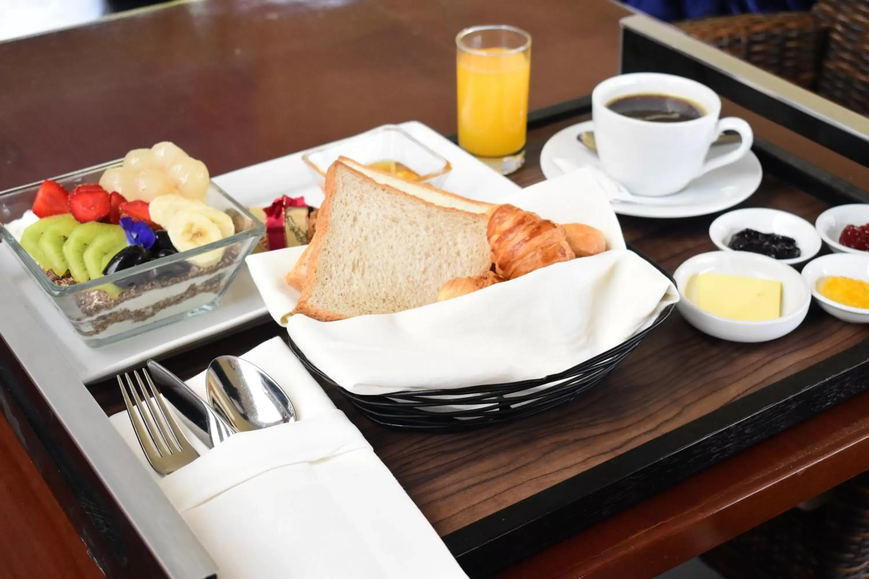 Breakfast in Mercure Convention Center Ancol