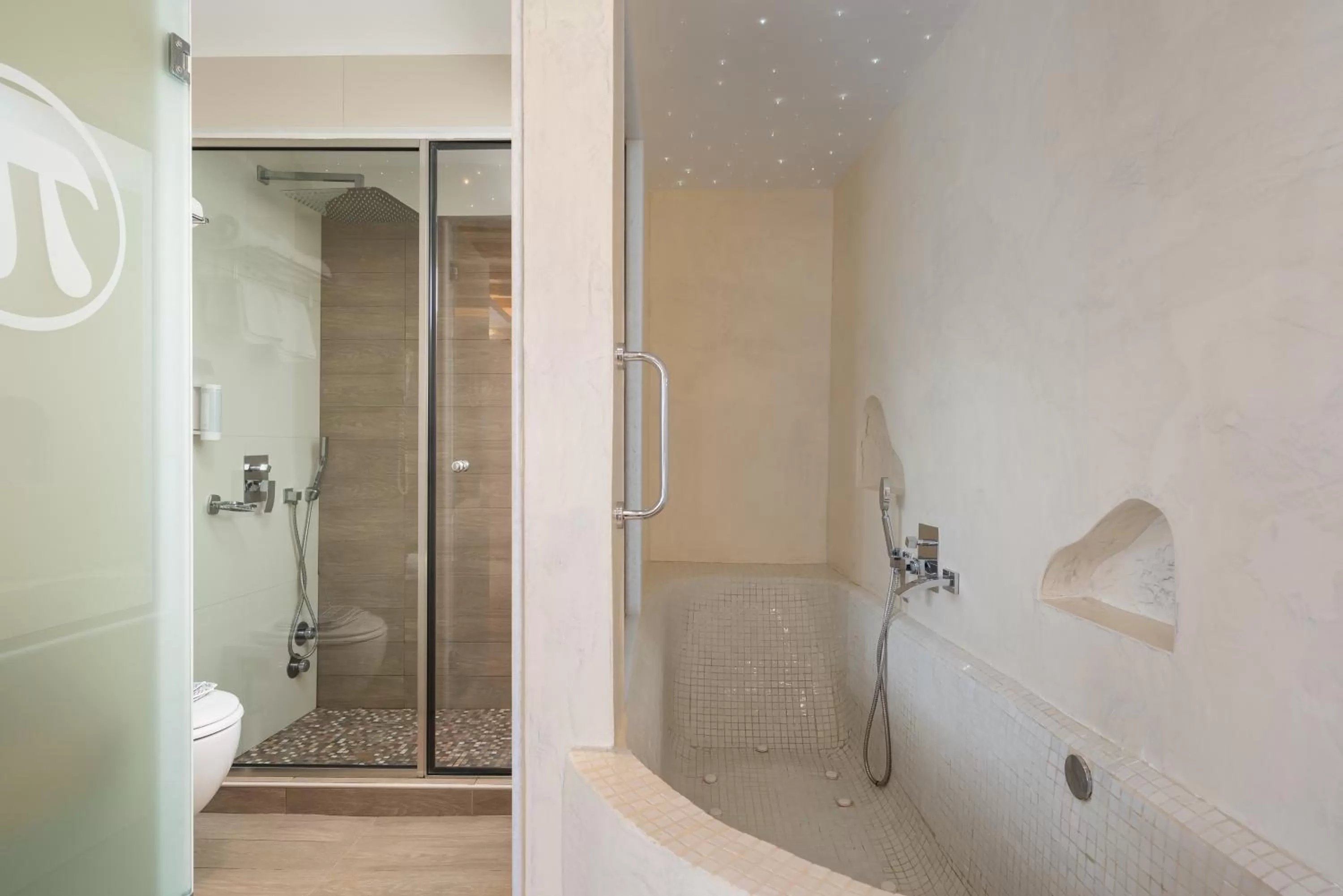 Shower in Polis of Naxos