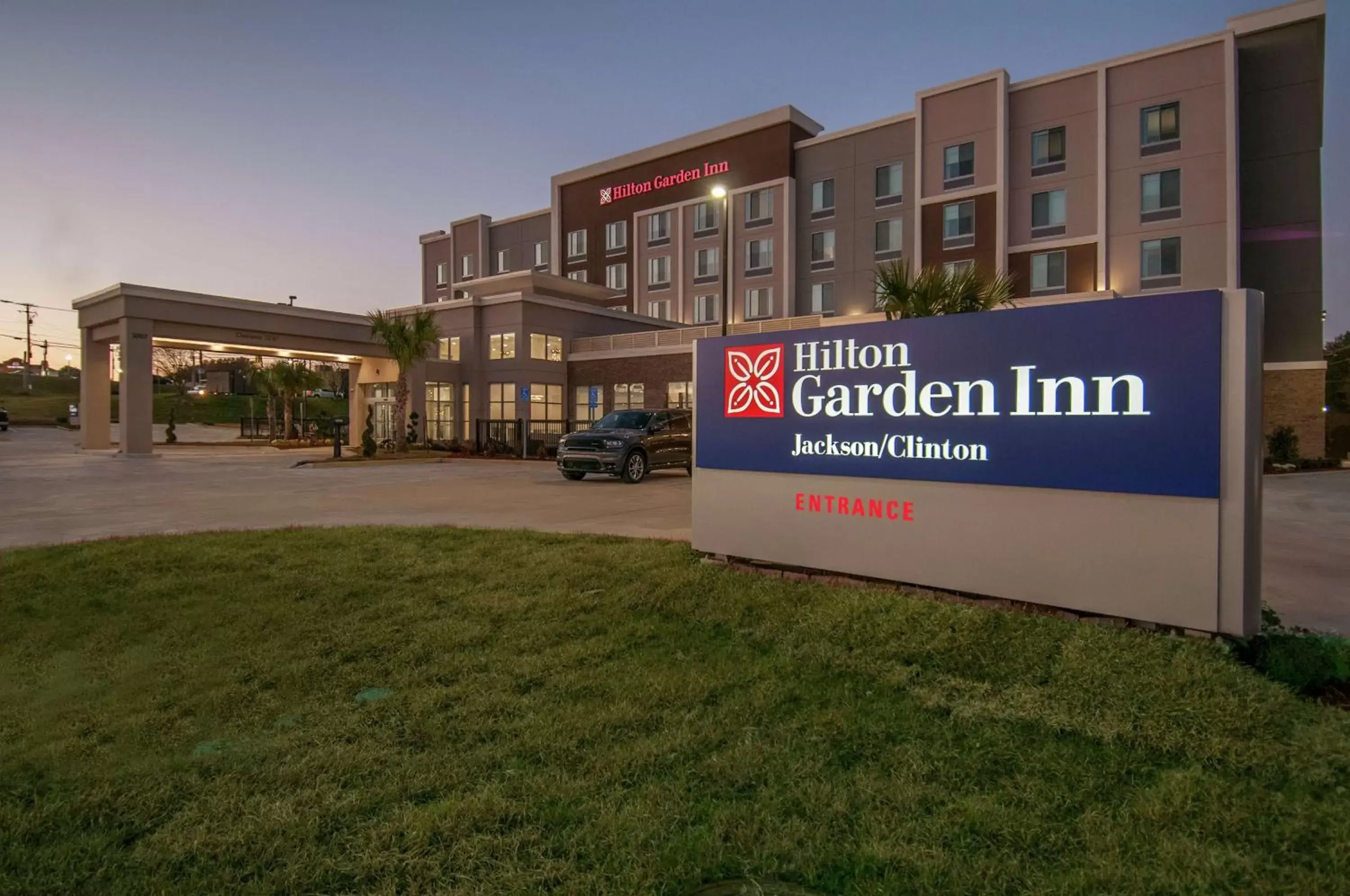 Property Building in Hilton Garden Inn Jackson/Clinton