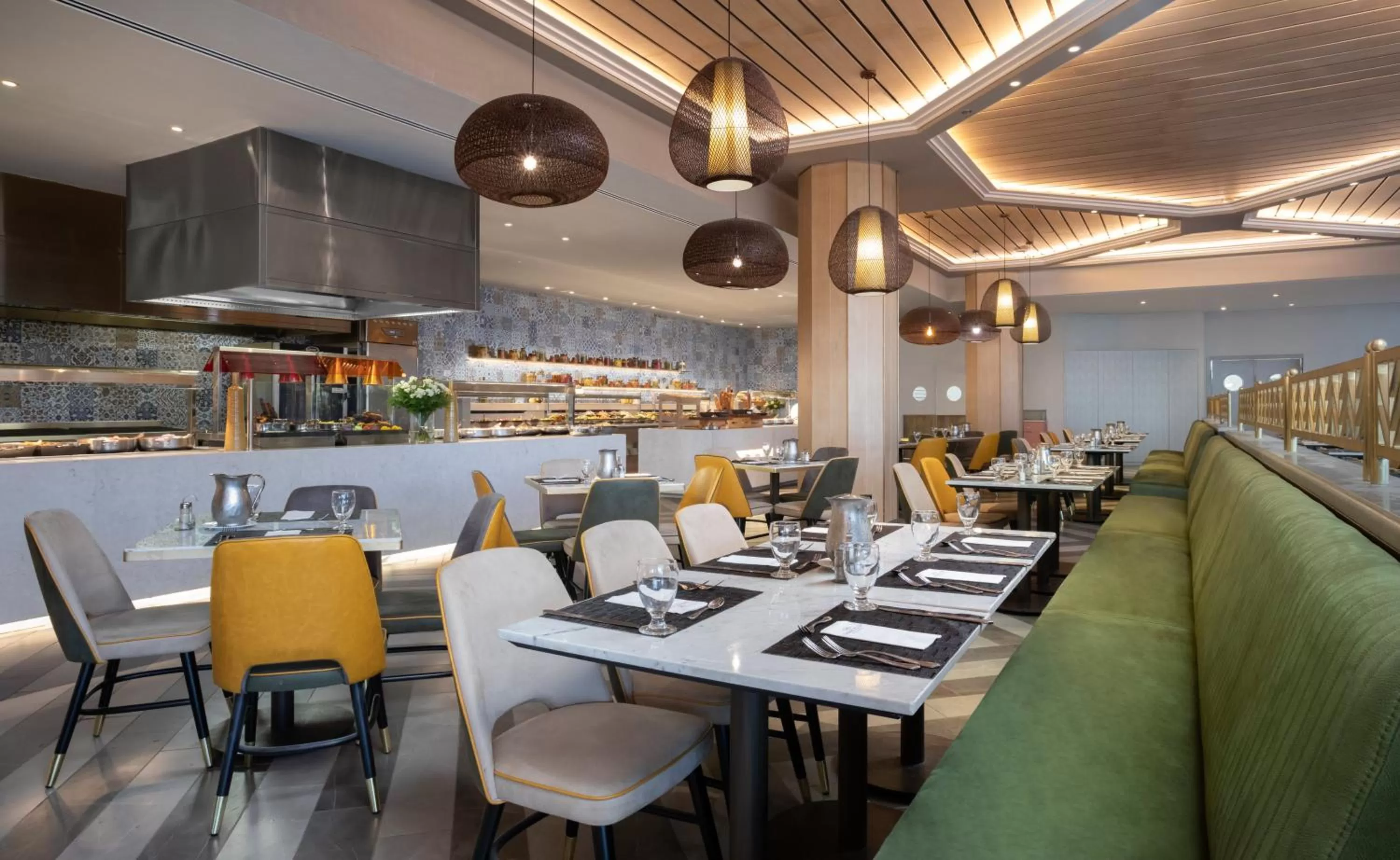 Restaurant/places to eat in Vert Hotel Eilat by AFI Hotels