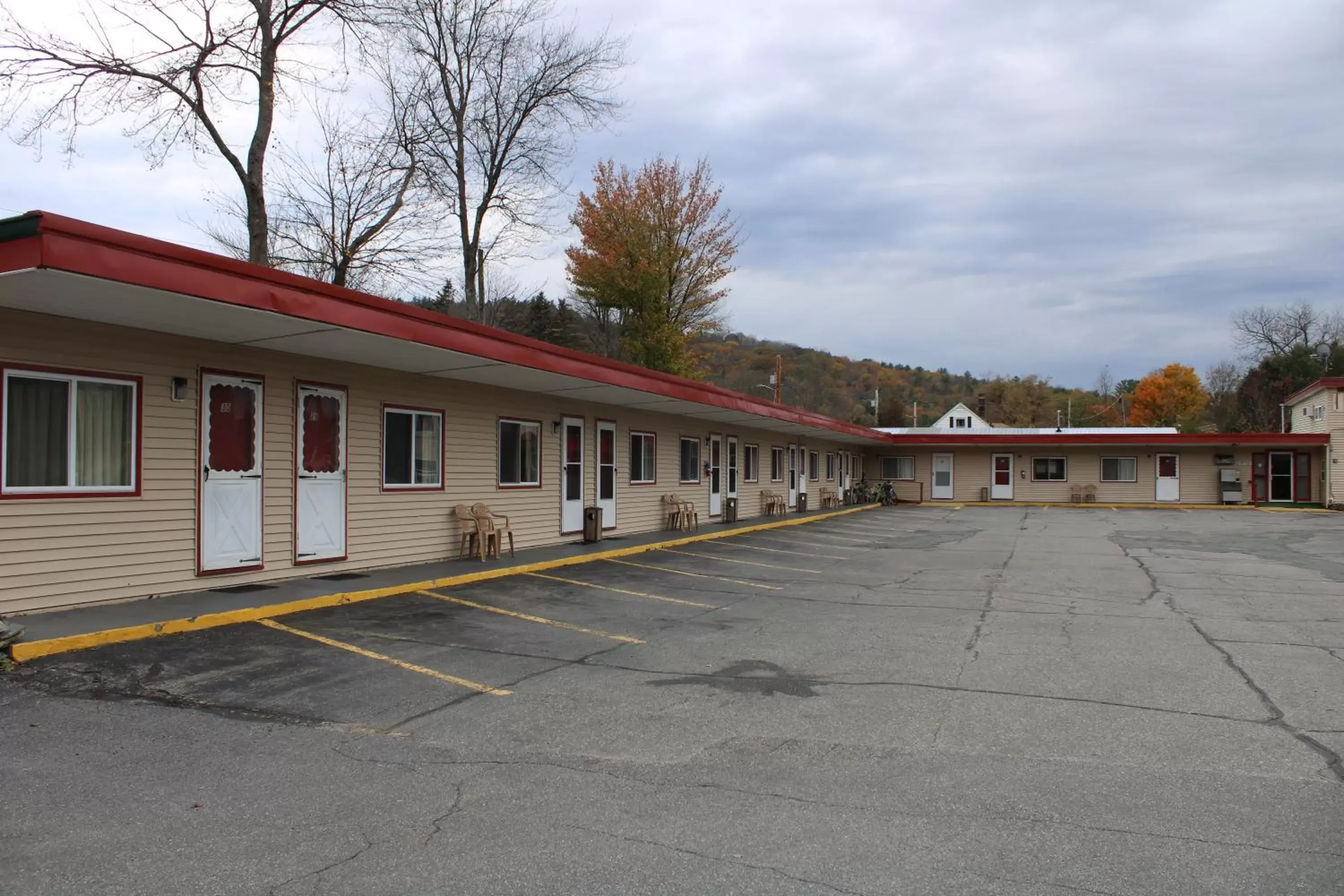 Property Building in Claremont Motor Lodge