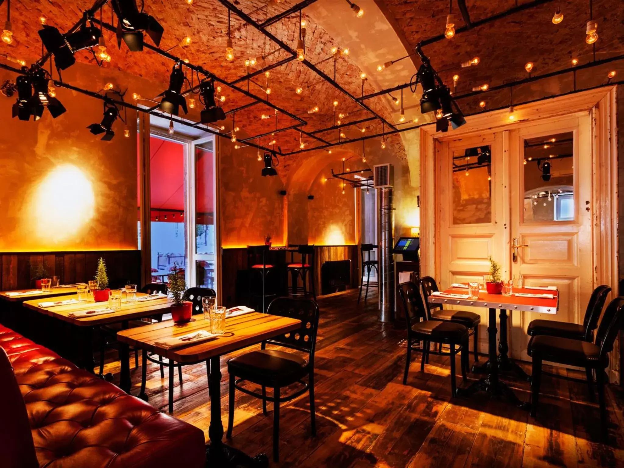 Restaurant/Places to Eat in BALTAZÁR Boutique Hotel by Zsidai Hotels at Buda Castle