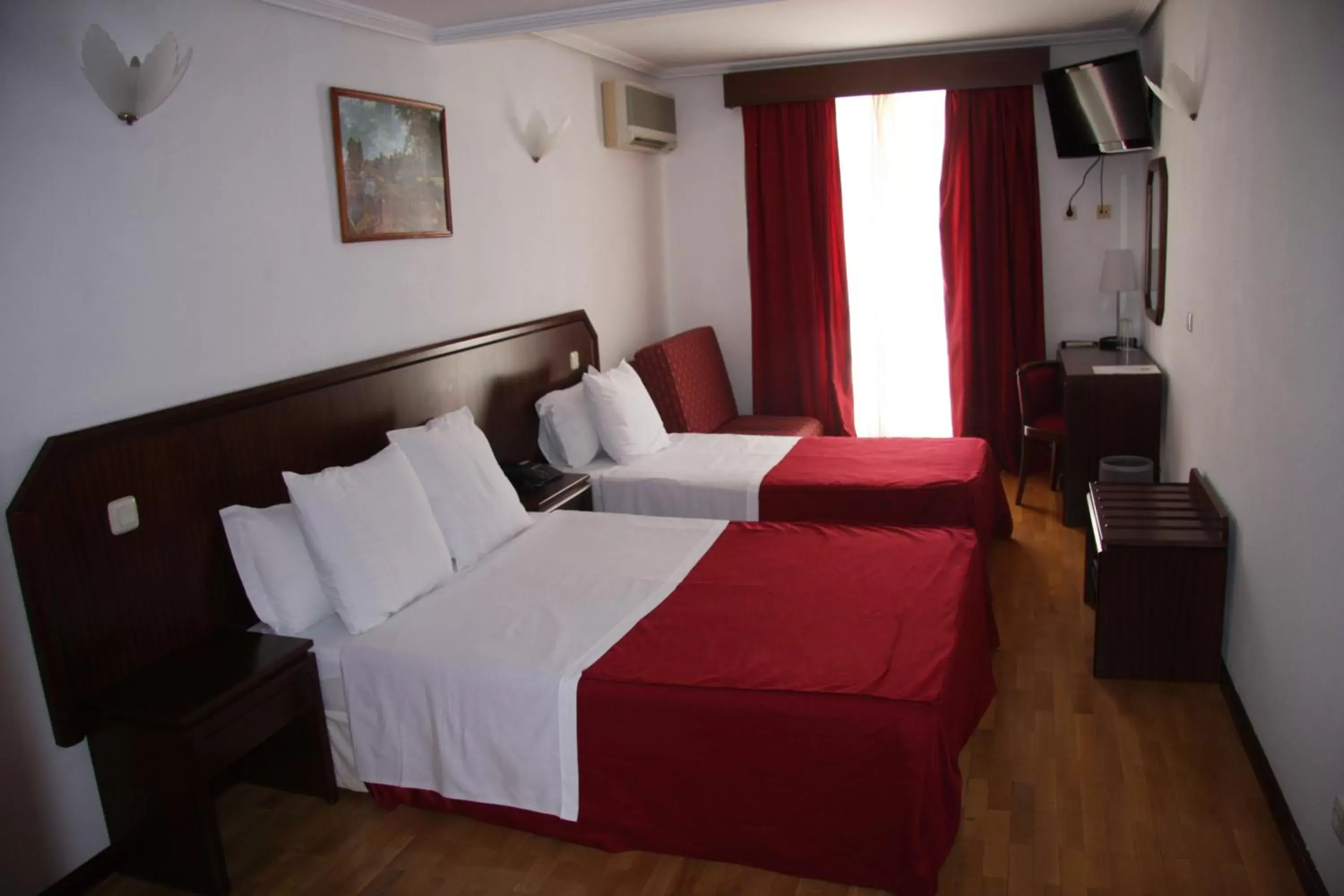 Bed in Hotel Turismo Miranda