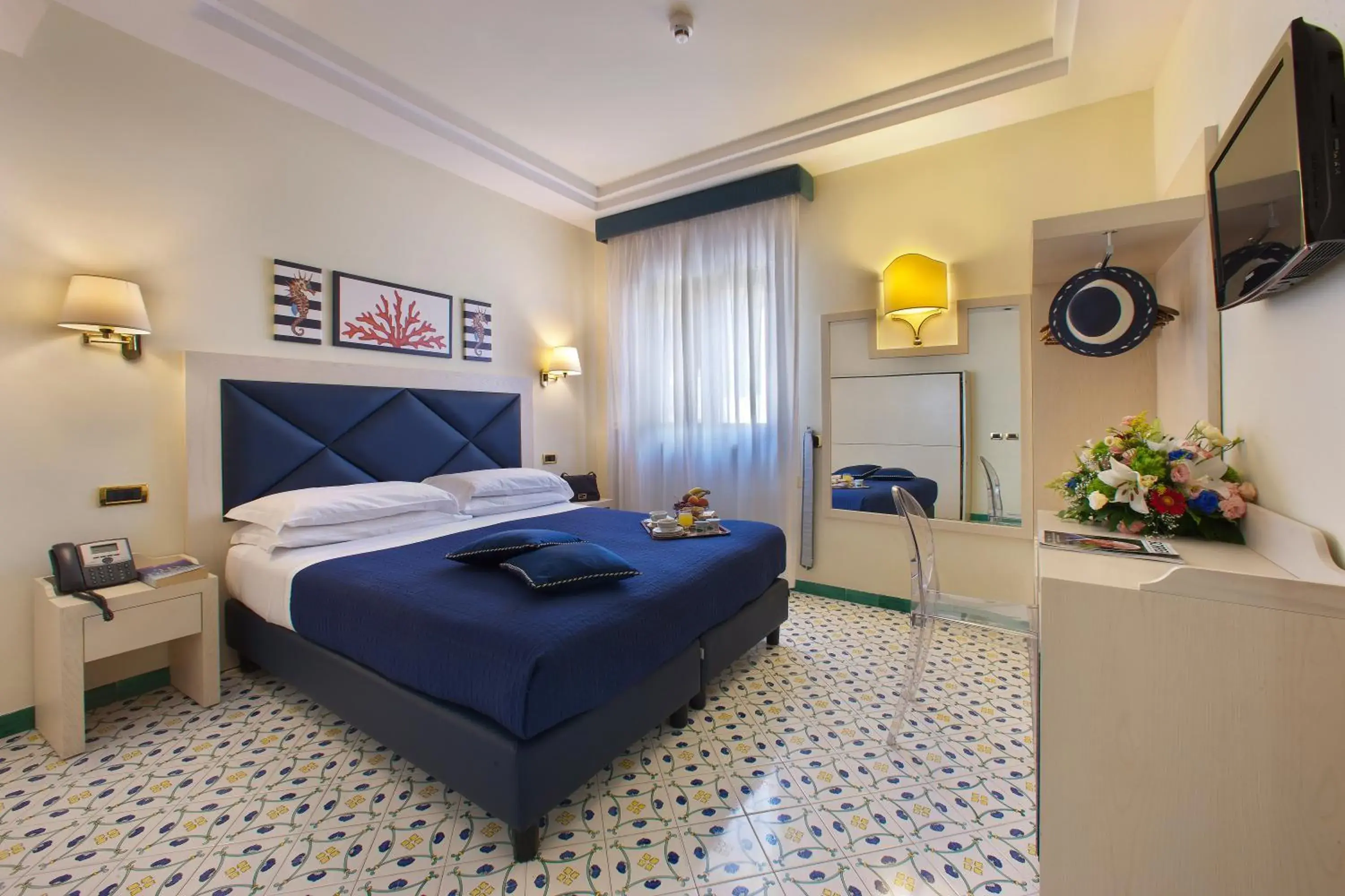 Bedroom in Hotel Del Mare