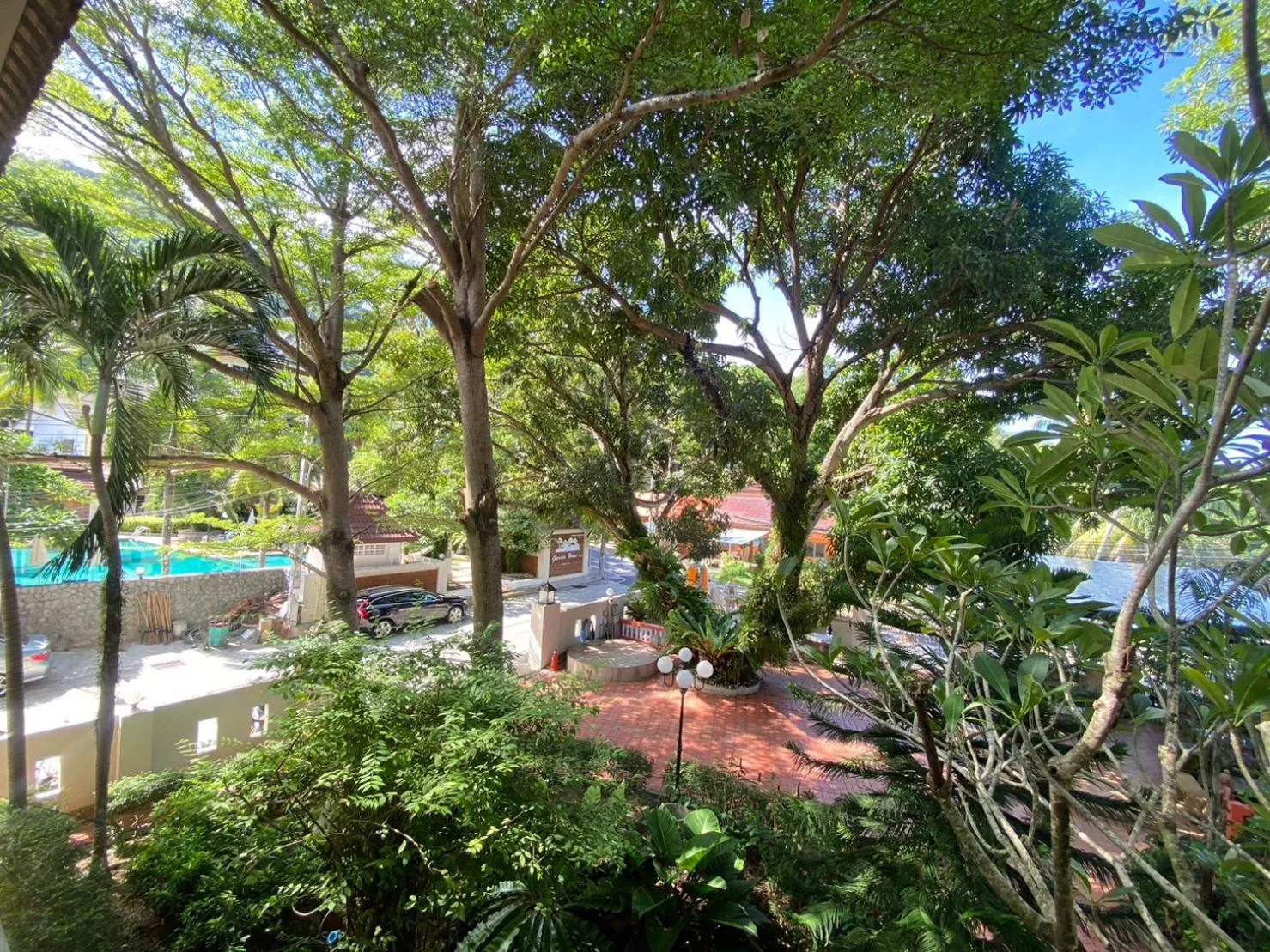 Natural landscape in Garden Home Kata