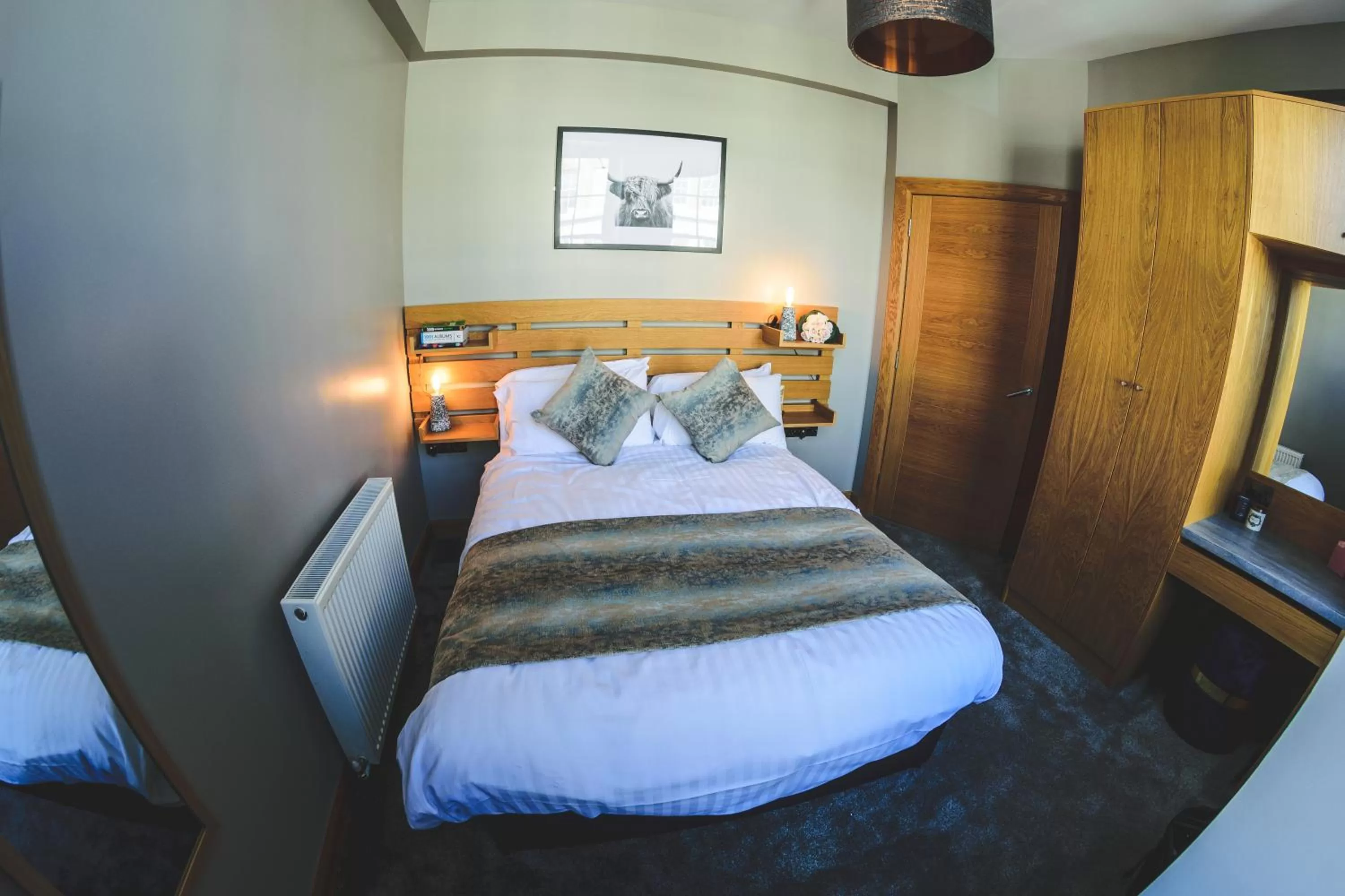 Bedroom, Bed in MONO Suites Old Town