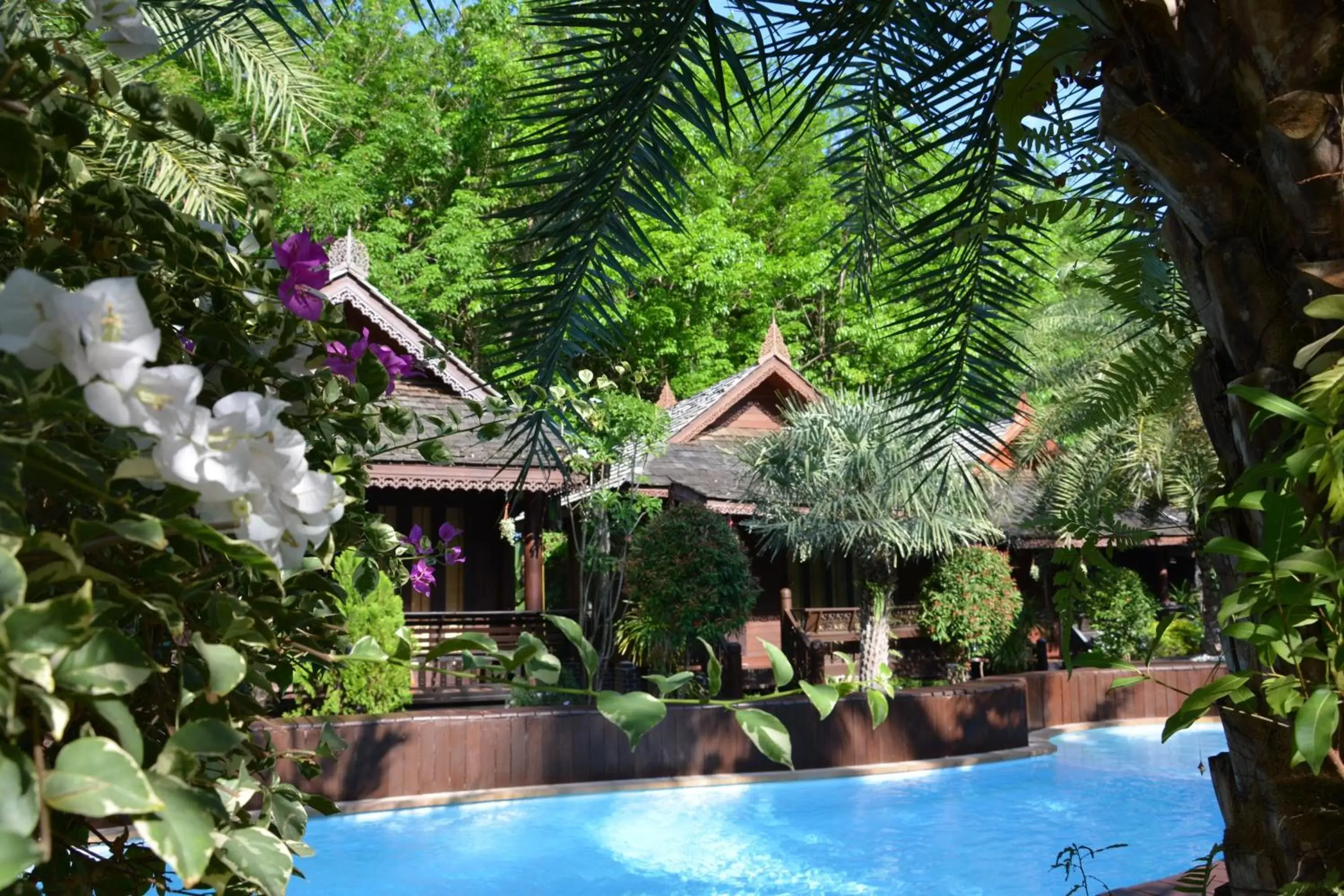 Area and facilities, Swimming Pool in Baan Habeebee Resort