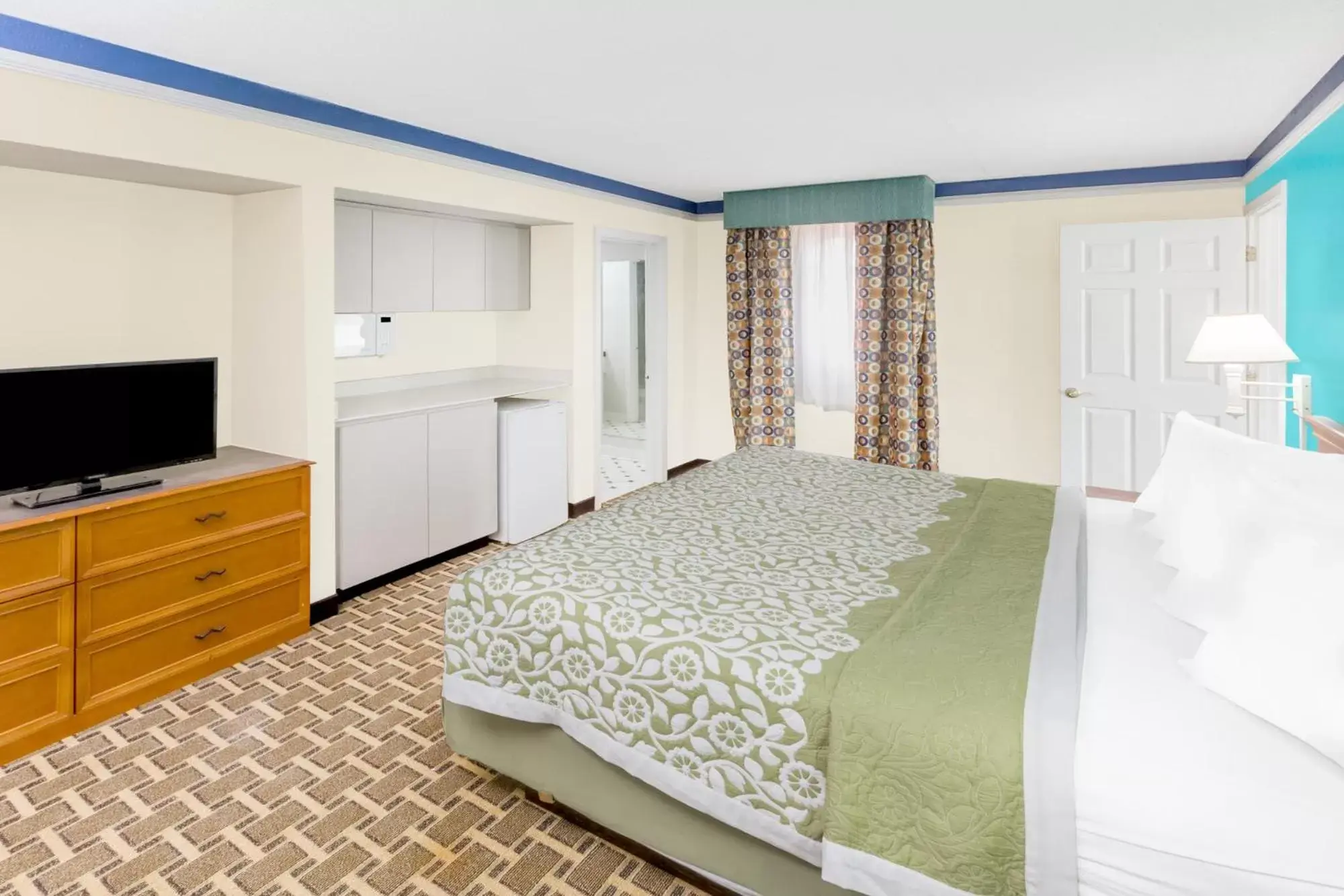 Bedroom, Bed in Days Inn by Wyndham Little Rock/Medical Center