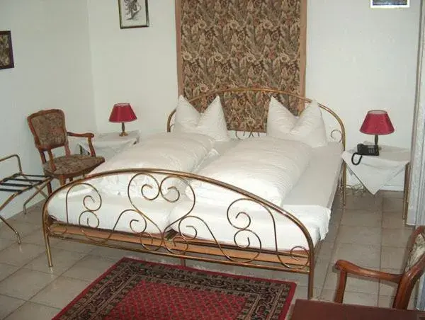 Bed in Haus Mooren, Hotel Garni