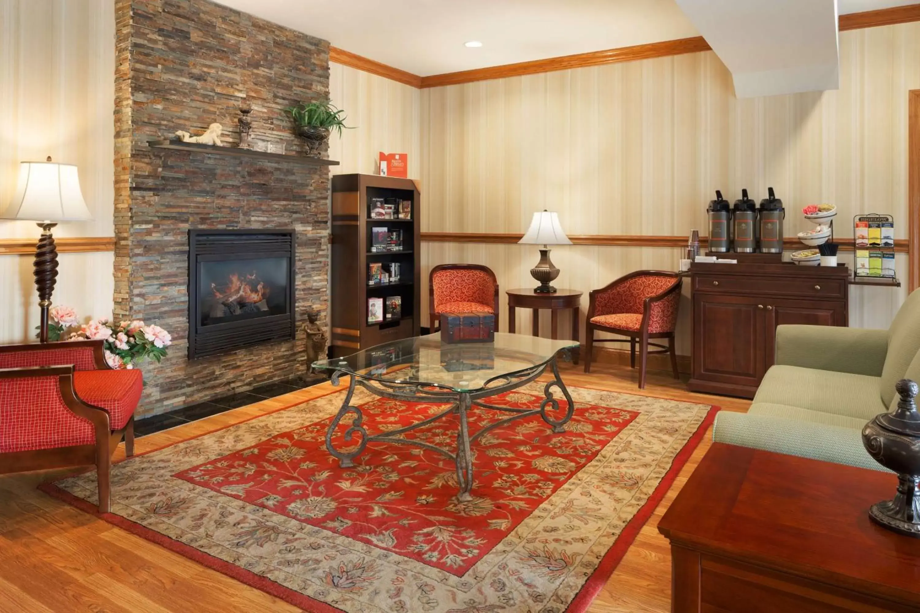 Lobby or reception, Seating Area in Country Inn & Suites by Radisson, Macedonia, OH