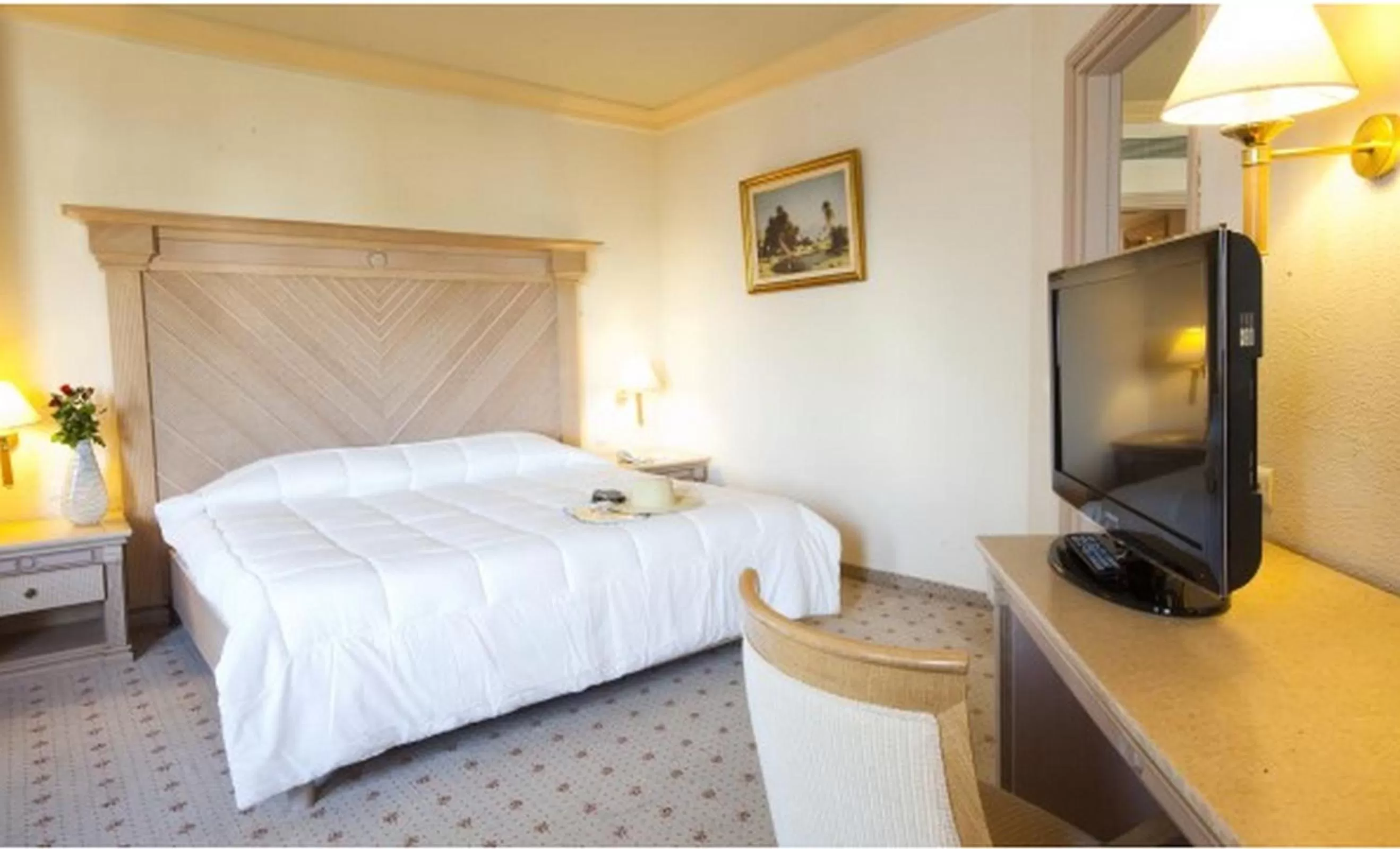 Bedroom, Bed in El Mouradi Djerba Menzel