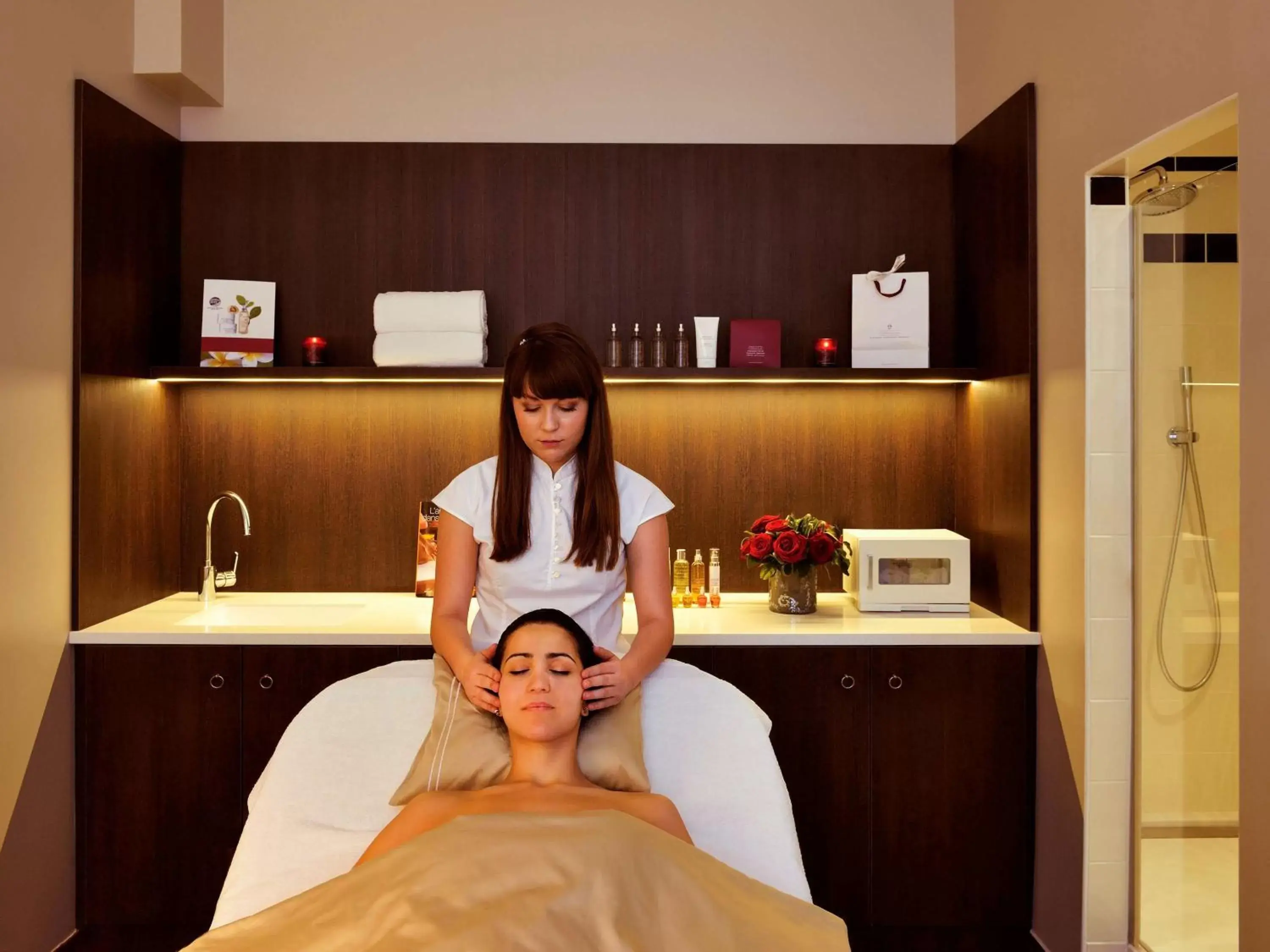 Spa and wellness centre/facilities in Hotel Carlton Lyon - MGallery Hotel Collection