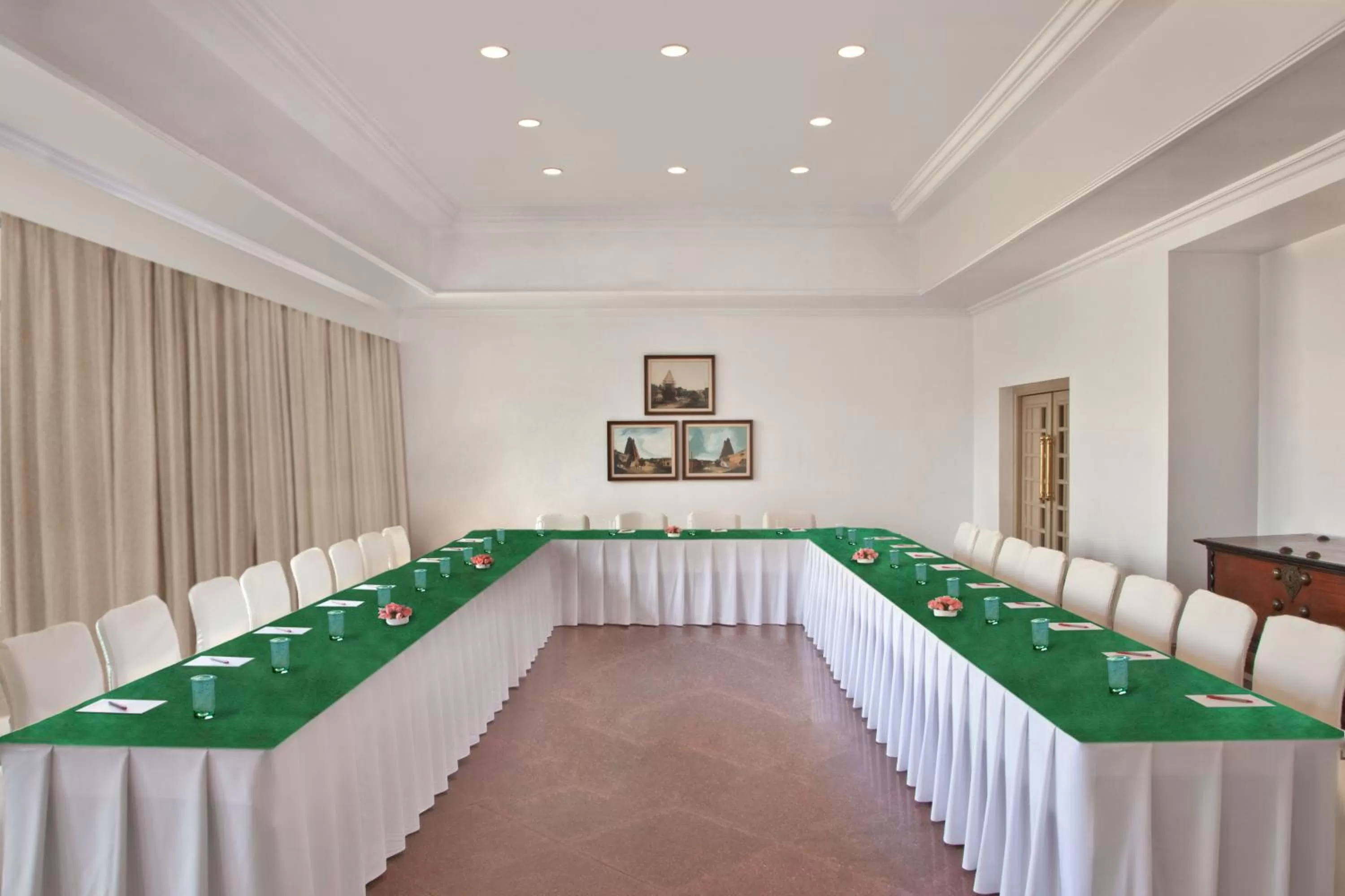 Business facilities in Trident Chennai