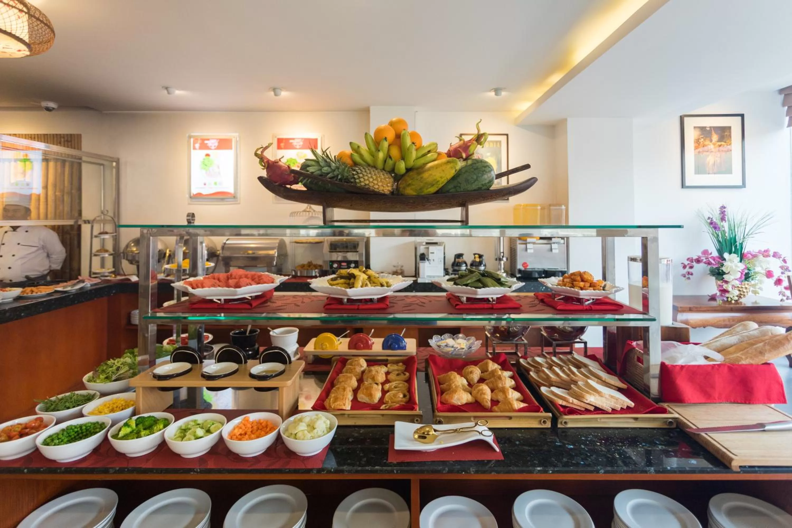 Buffet breakfast in Orussey One Hotel & Apartment