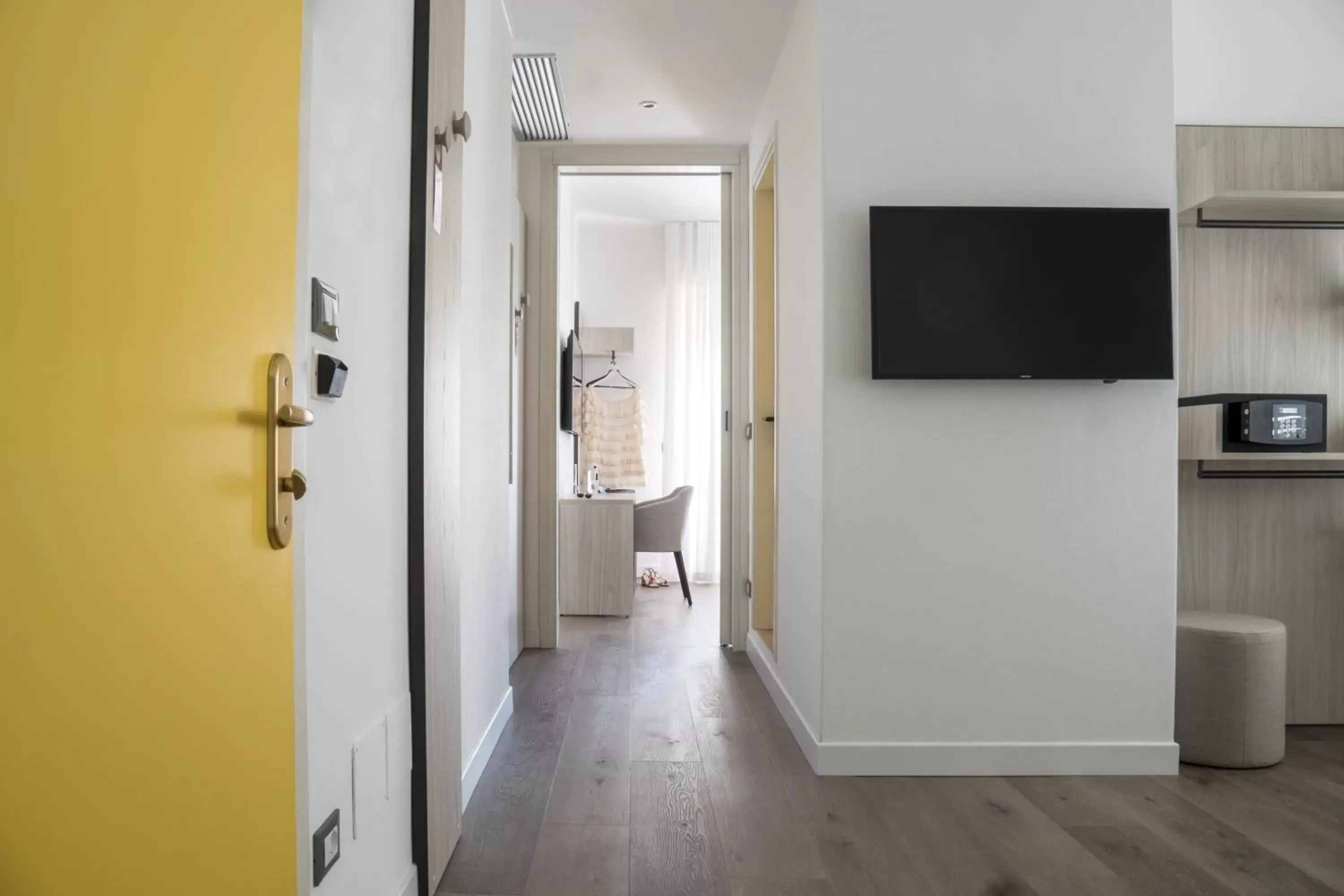 Bedroom, TV/Entertainment Center in Hotel Villa Sorriso