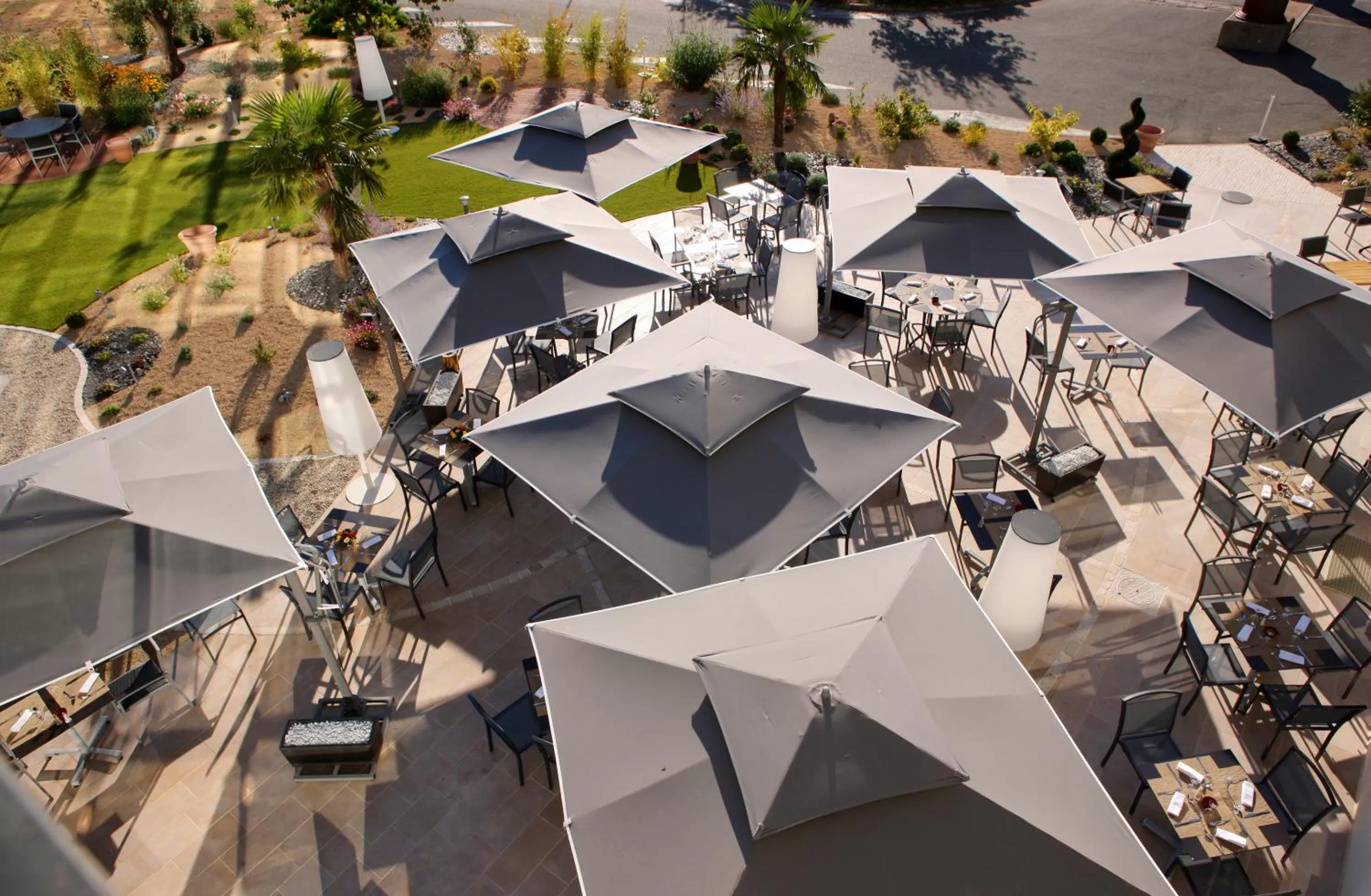 Restaurant/places to eat in Hotel Plaza - site du Futuroscope