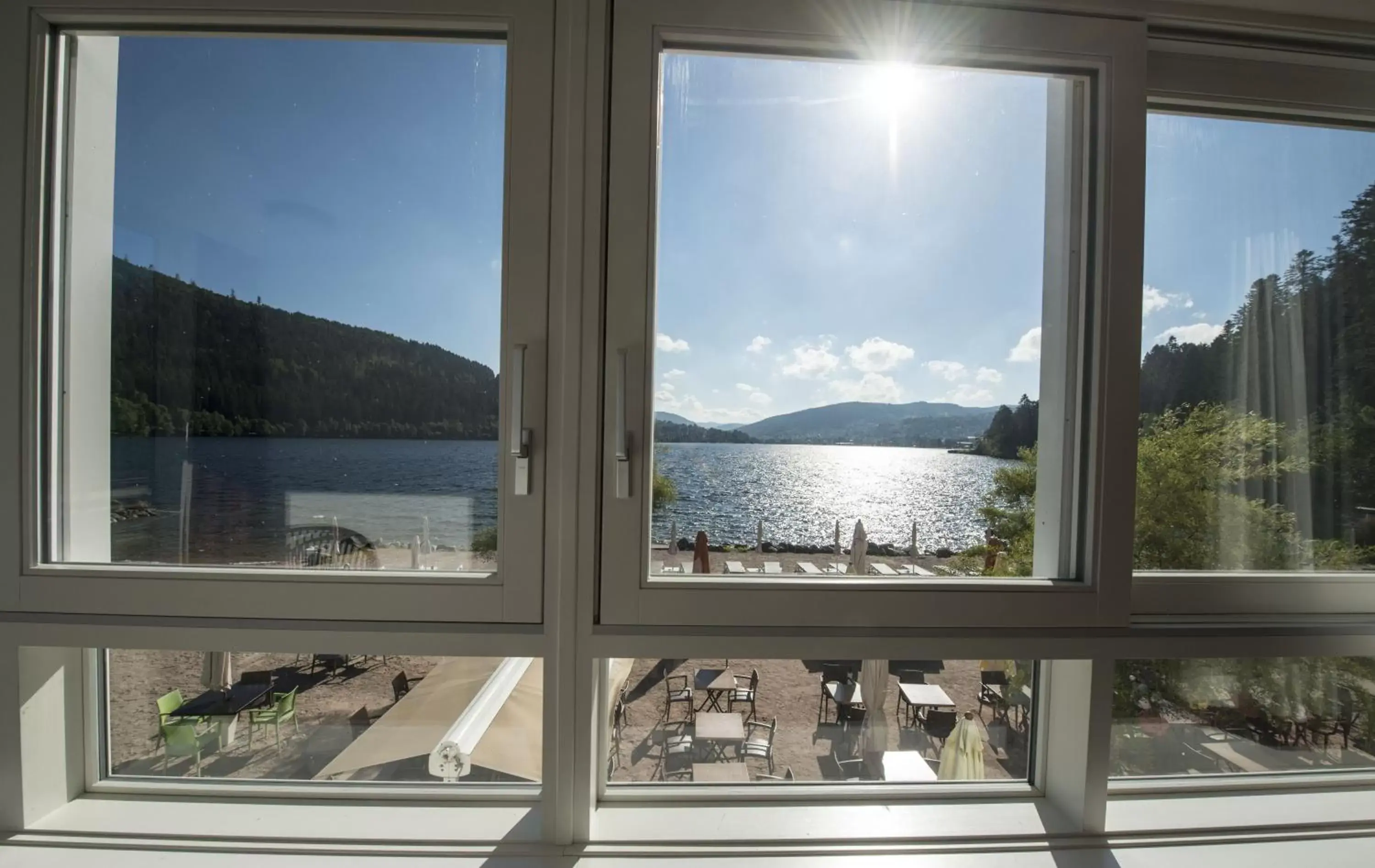 Lake view, Mountain View in Appart'Hôtel LIDO au bord de l'eau