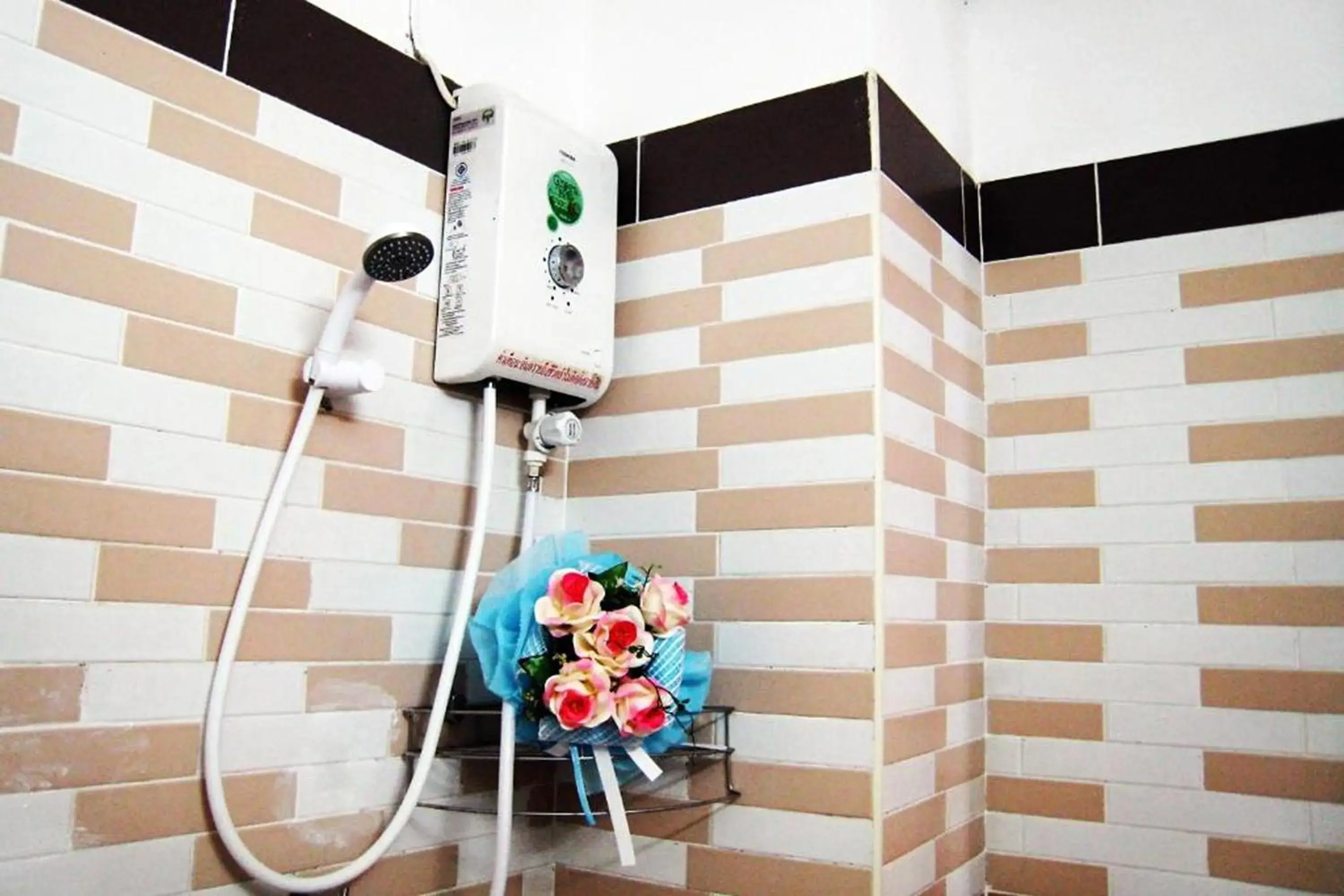 Shower, Bathroom in Choktawee Residence And Mansion