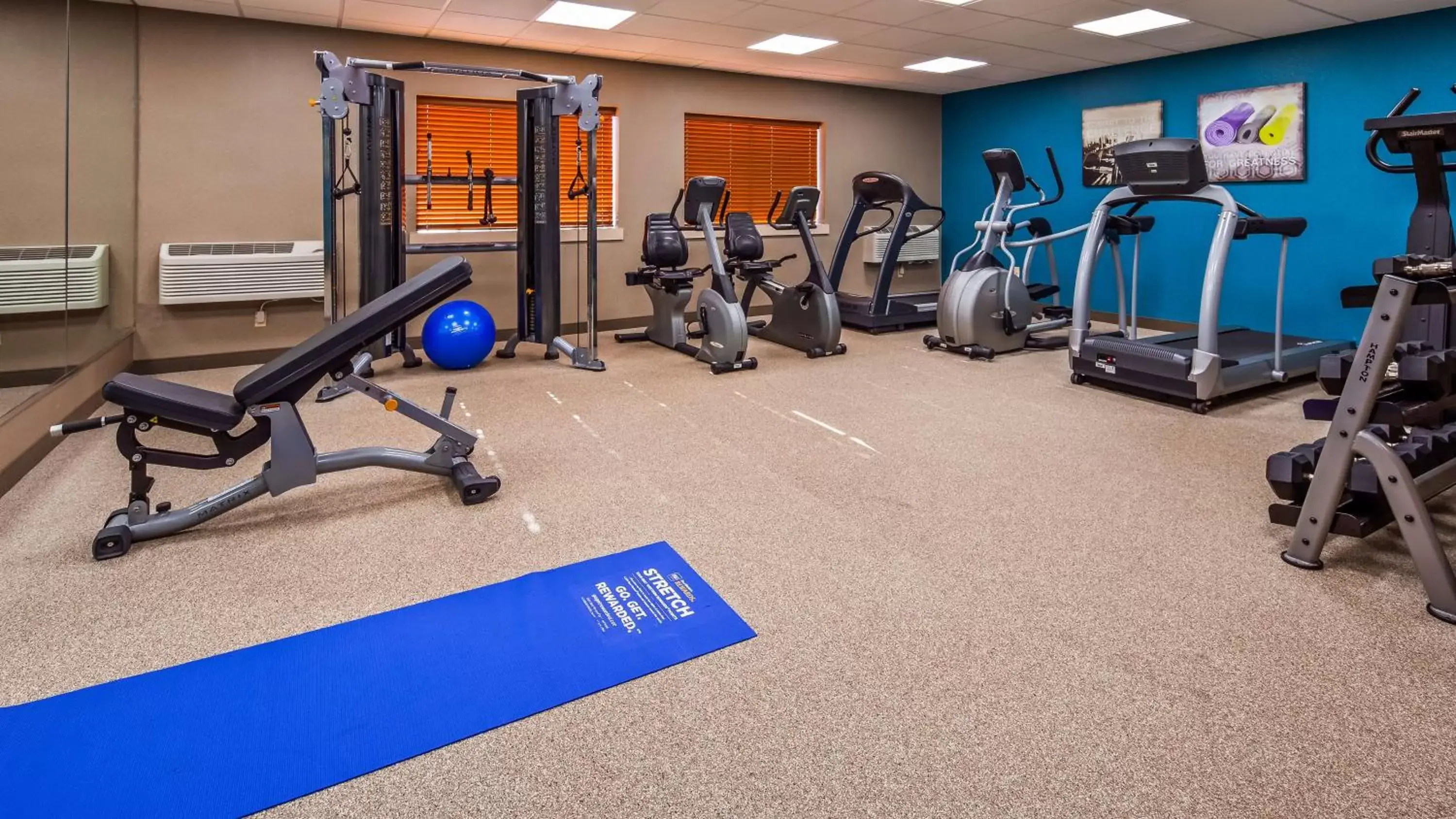 Spa and wellness centre/facilities, Fitness Center/Facilities in Best Western Warren Hotel