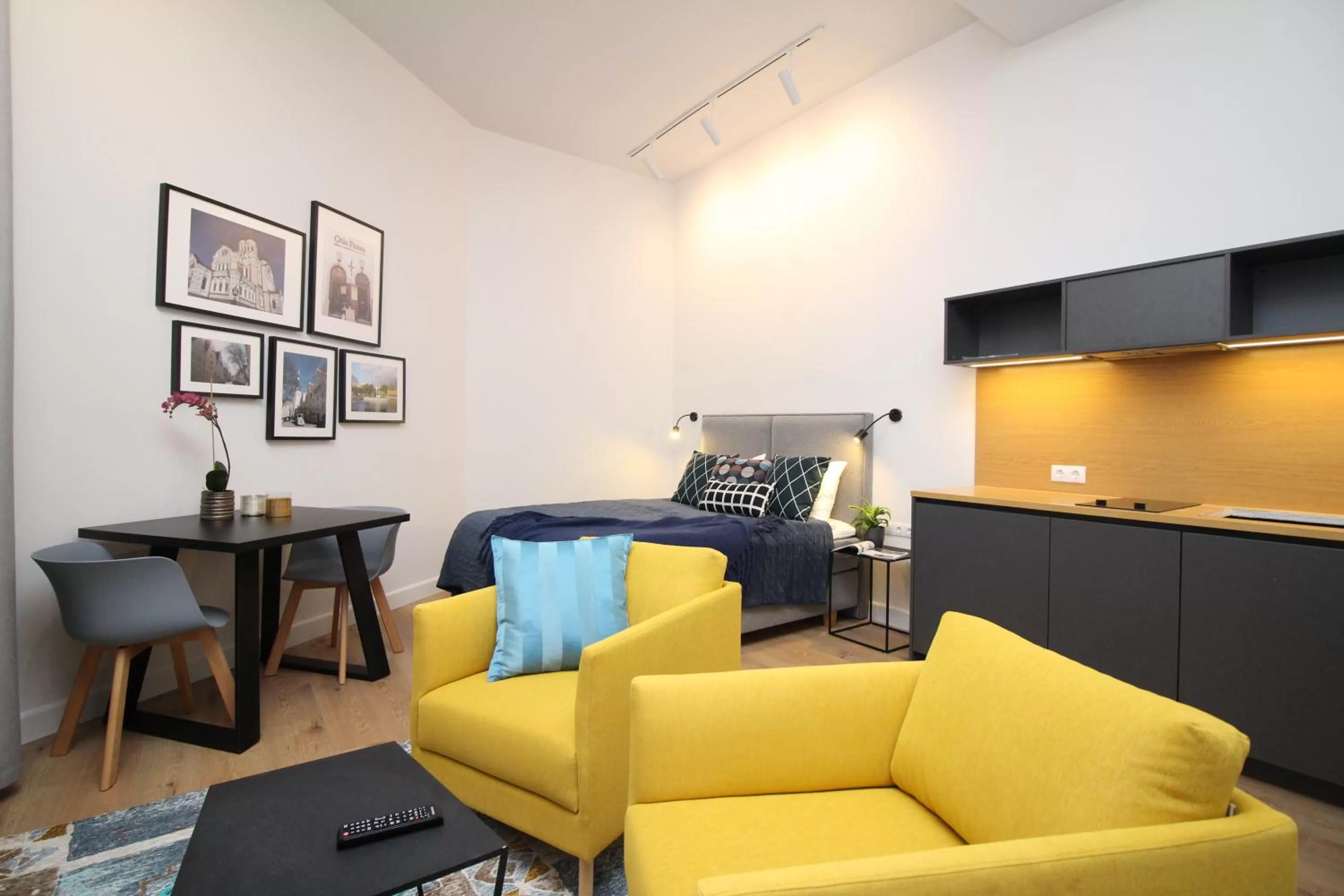 Seating area in Tallinn City Apartments Old Town Suites