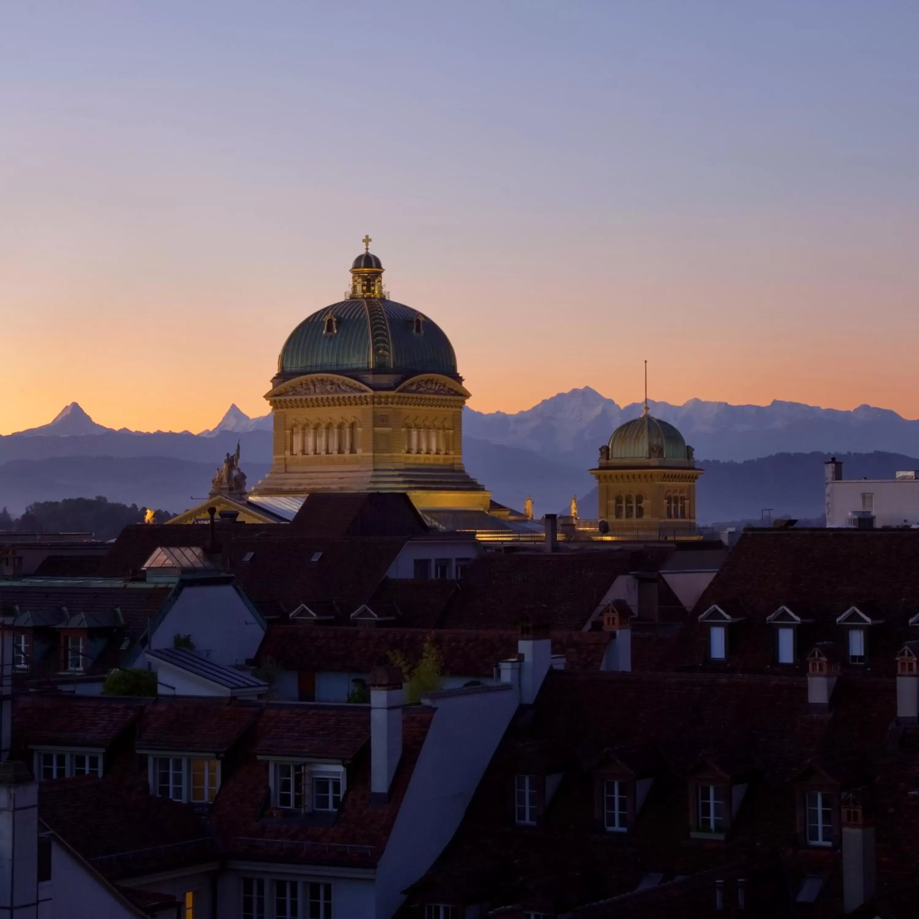 City view, Property Building in Hotel Schweizerhof Bern & Spa