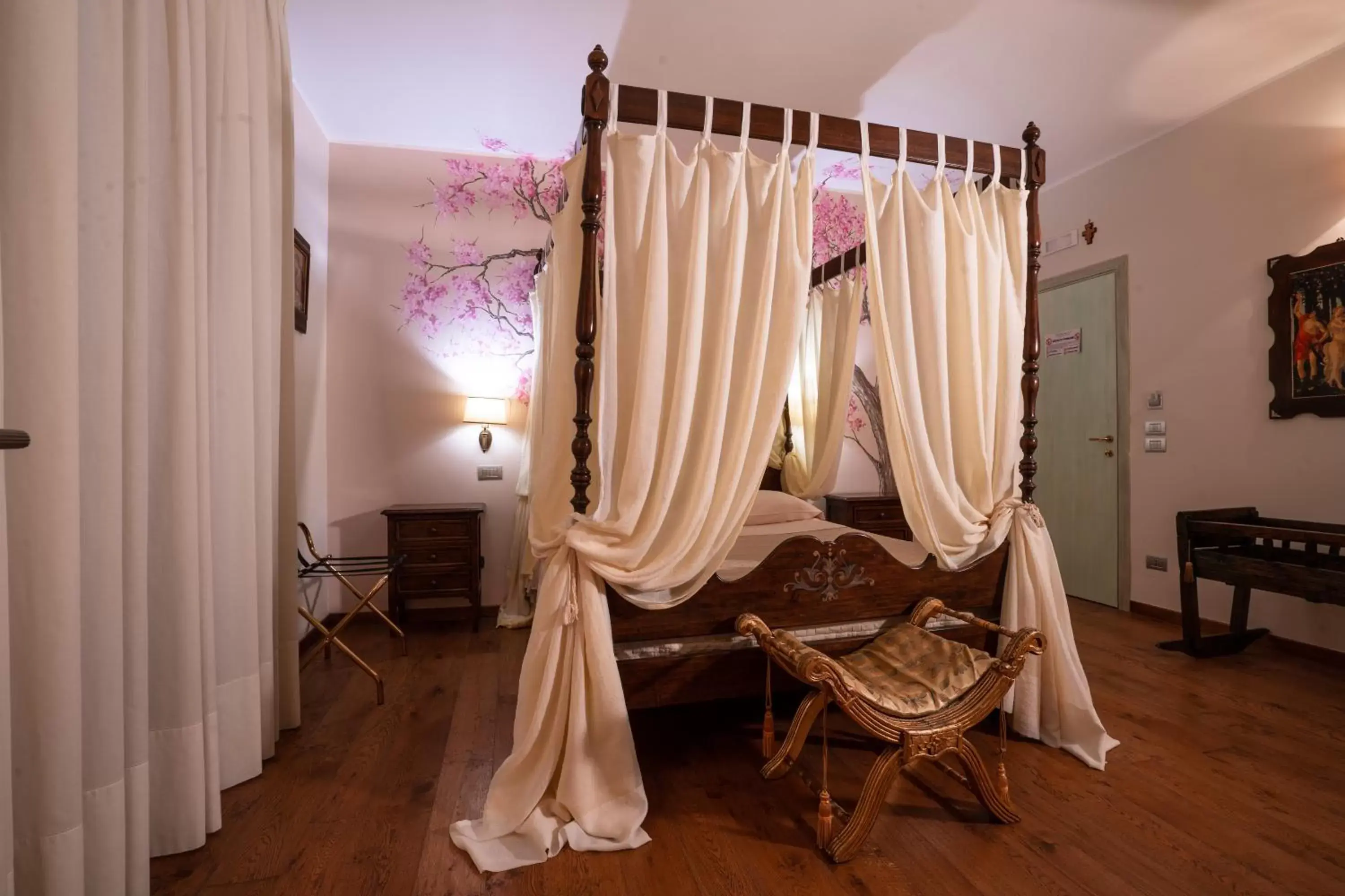 Bed, Seating Area in Villa D'Anzi B&B