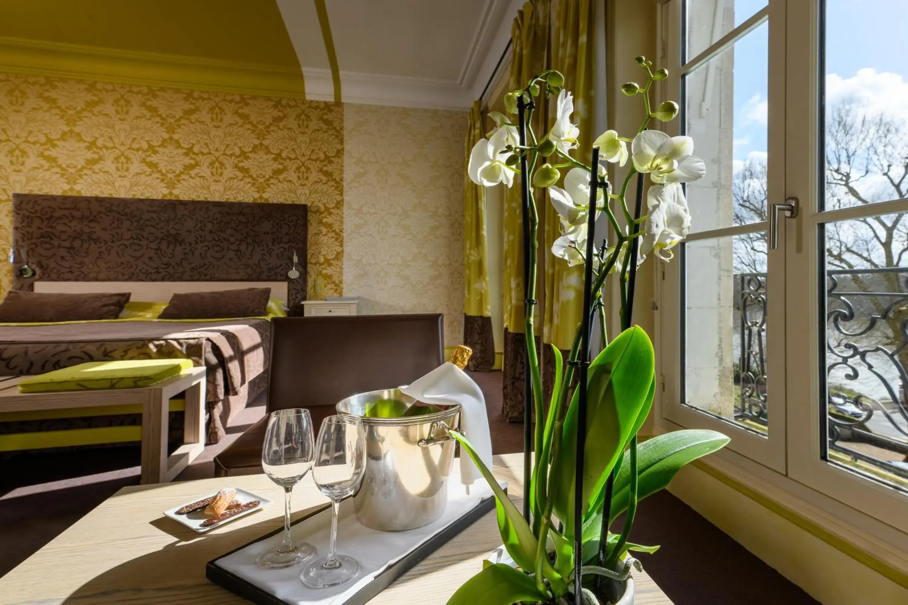 Bedroom in Hotel Les Hautes Roches