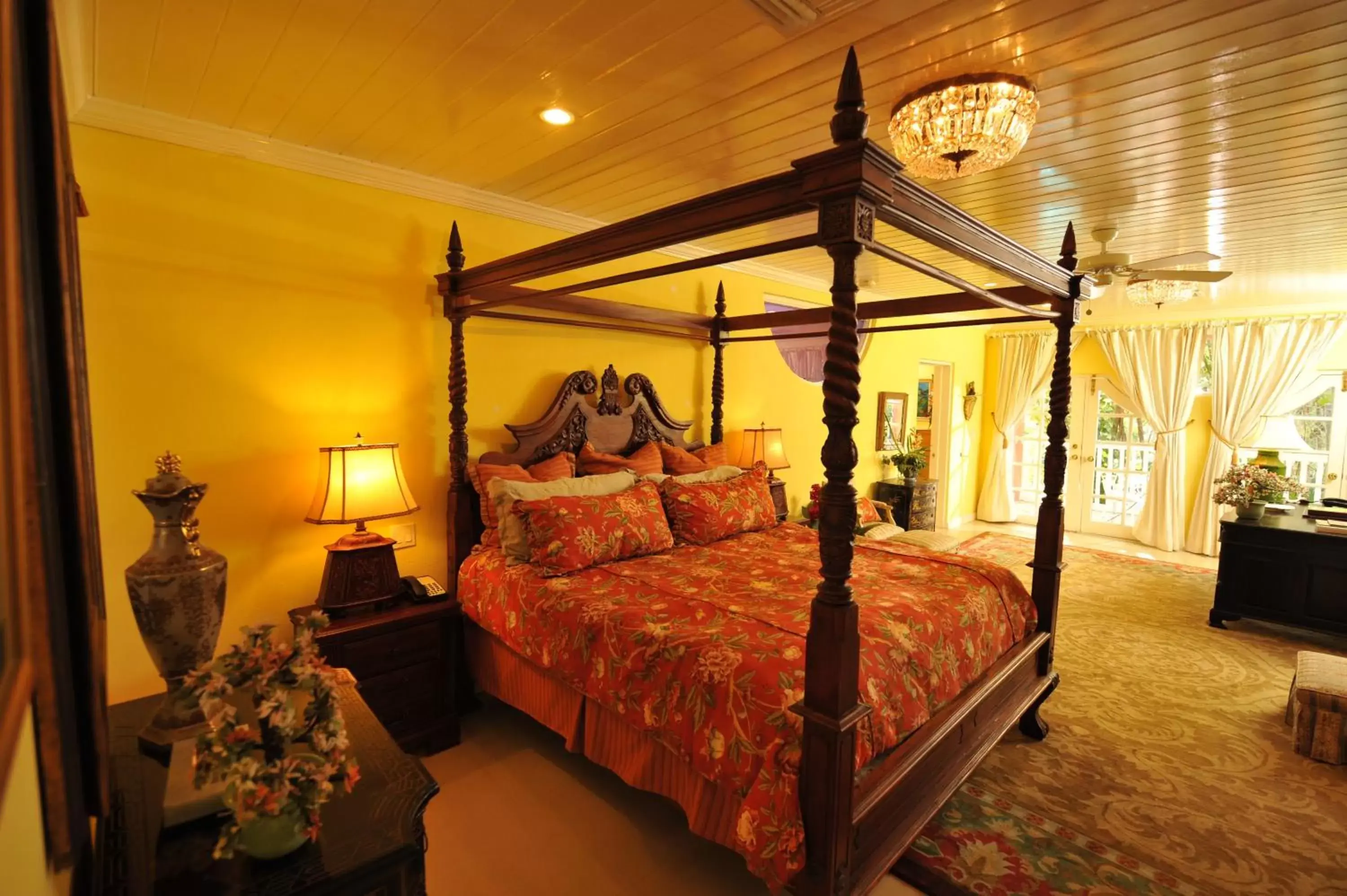 Bedroom in Graycliff Hotel