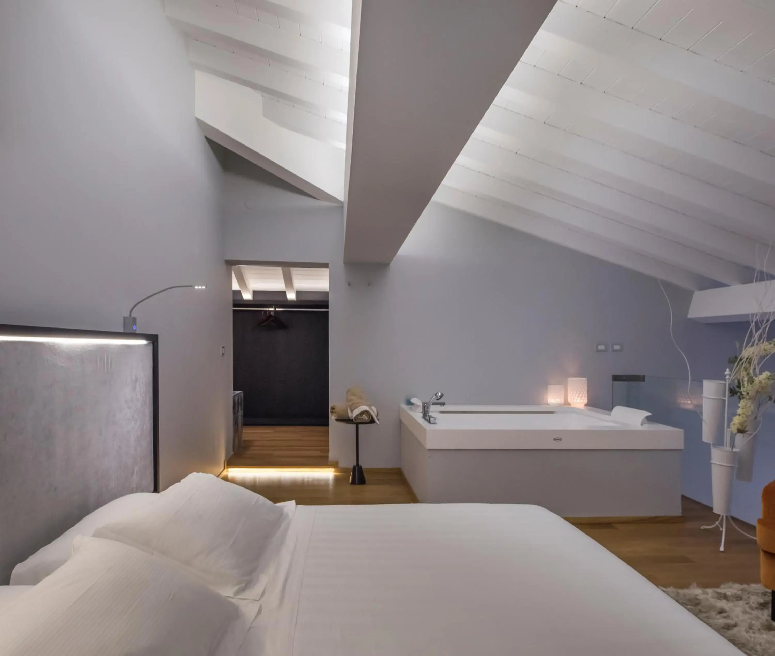Bed in Villa Neri Resort & Spa