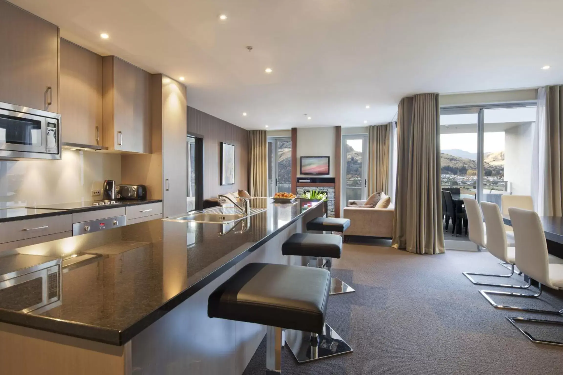 Kitchen or kitchenette in Queenstown Village Apartments