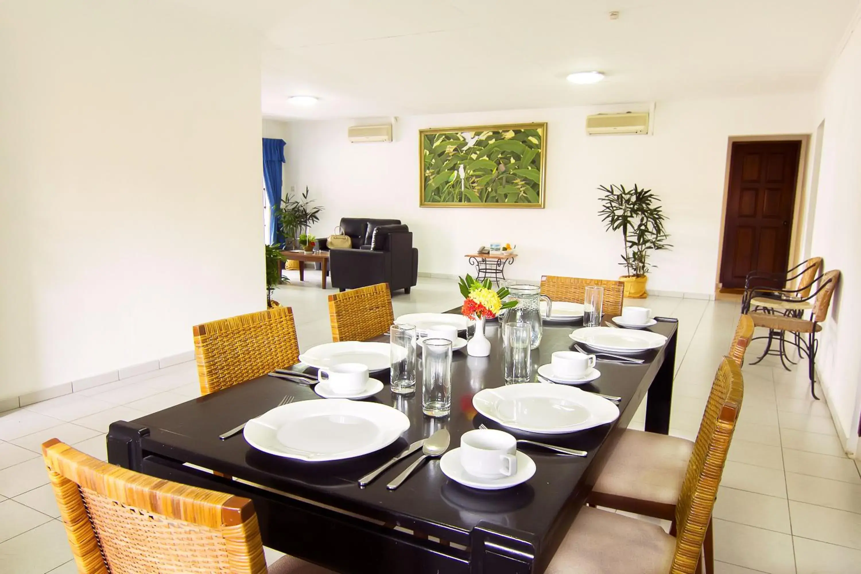 Kitchen or kitchenette, Restaurant/Places to Eat in Nongsa Point Marina