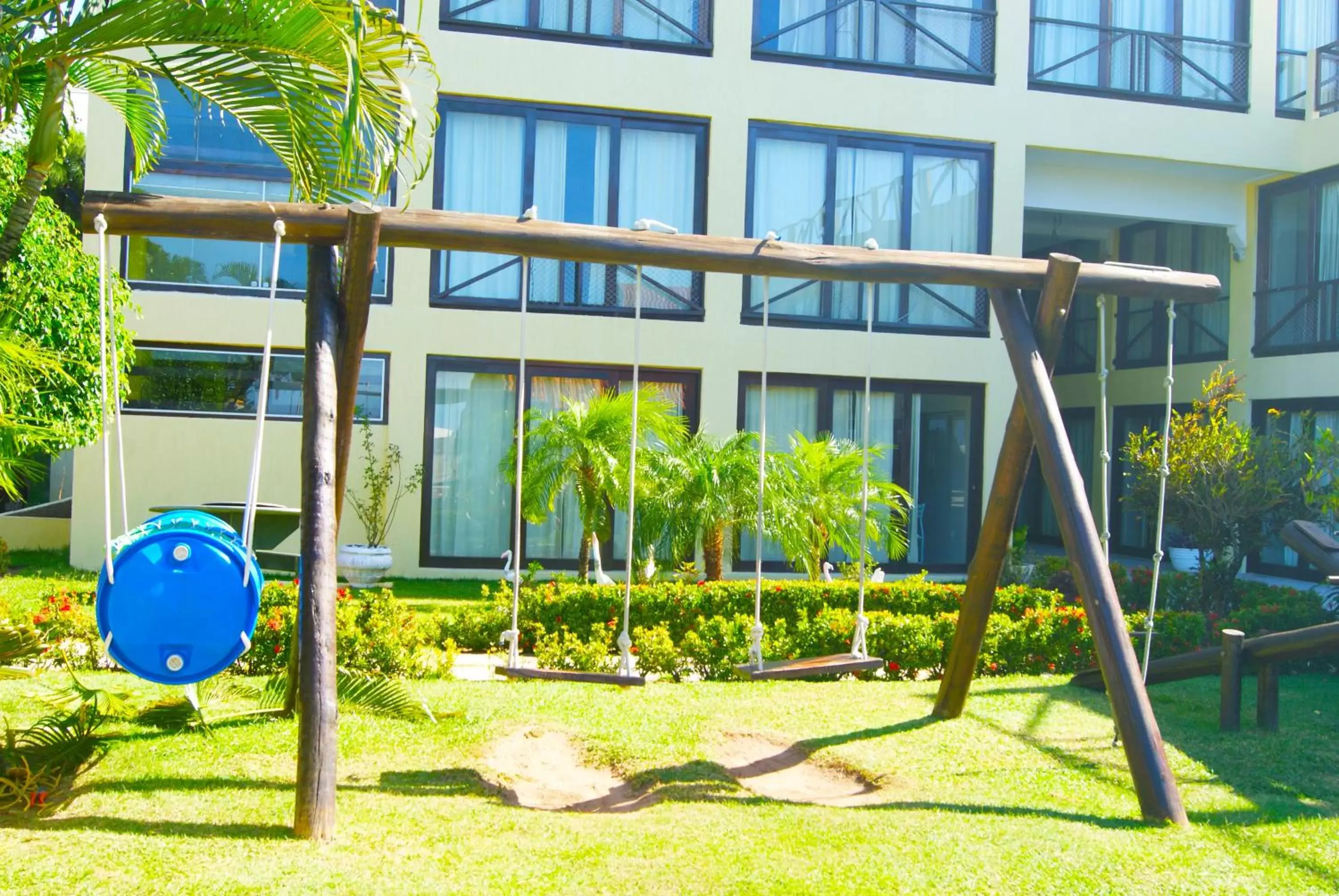 Garden, Property Building in Moriah Natal Beach Hotel