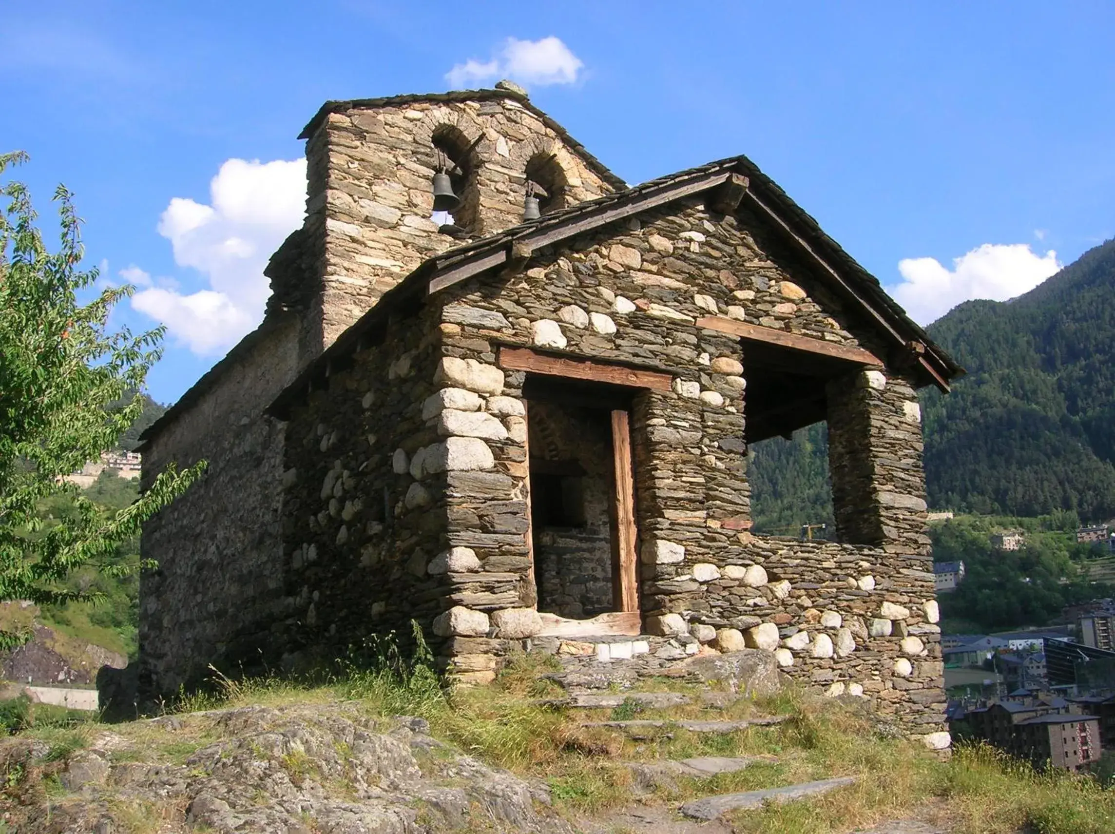 Facade/entrance, Property Building in Montecarlo